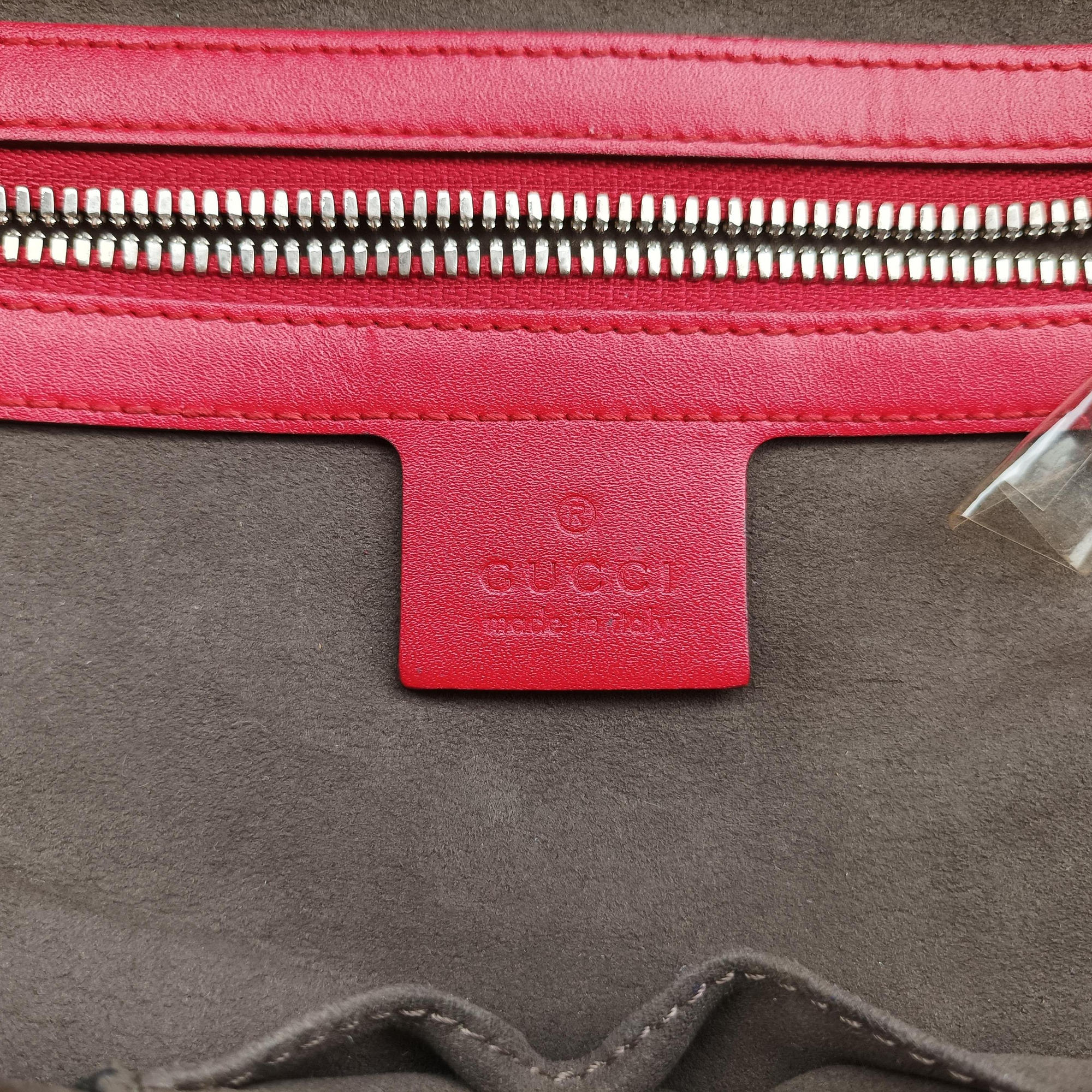 Pre-owned Gucci Guccissima Signature Red Leather 450967 backpack/rucksack | stylenewstar