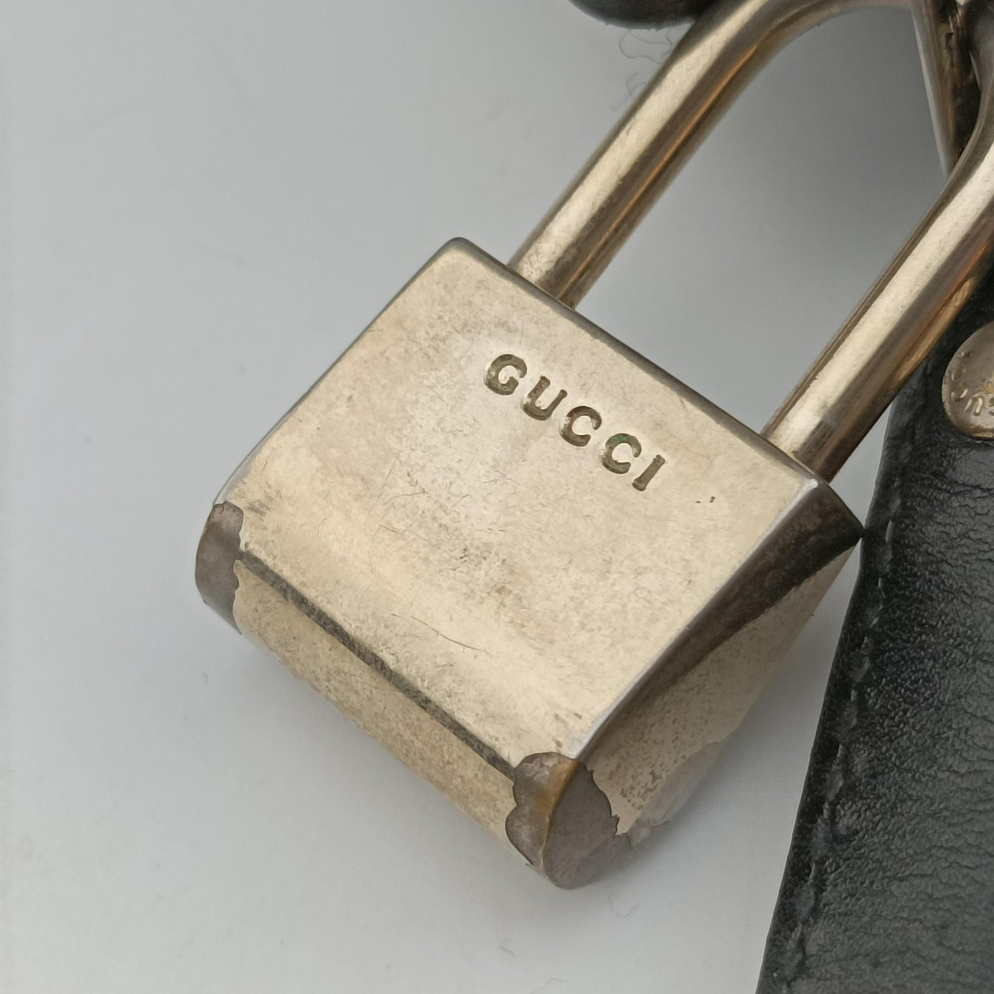 Pre-owned Gucci Diamante Black Leather 208463 handbag | stylenewstar