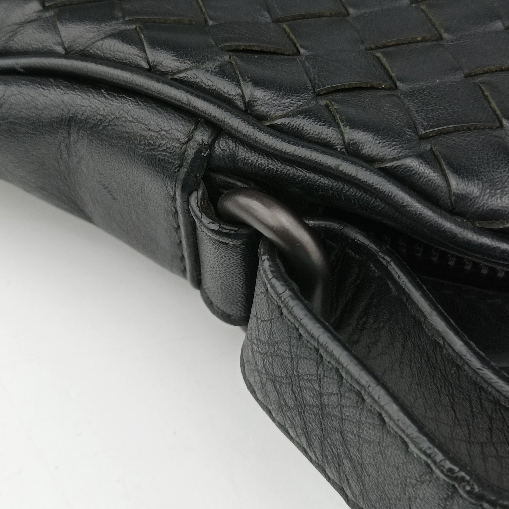 Pre-owned Bottega Veneta Intrecciato Black lambskin  shoulderbag | stylenewstar