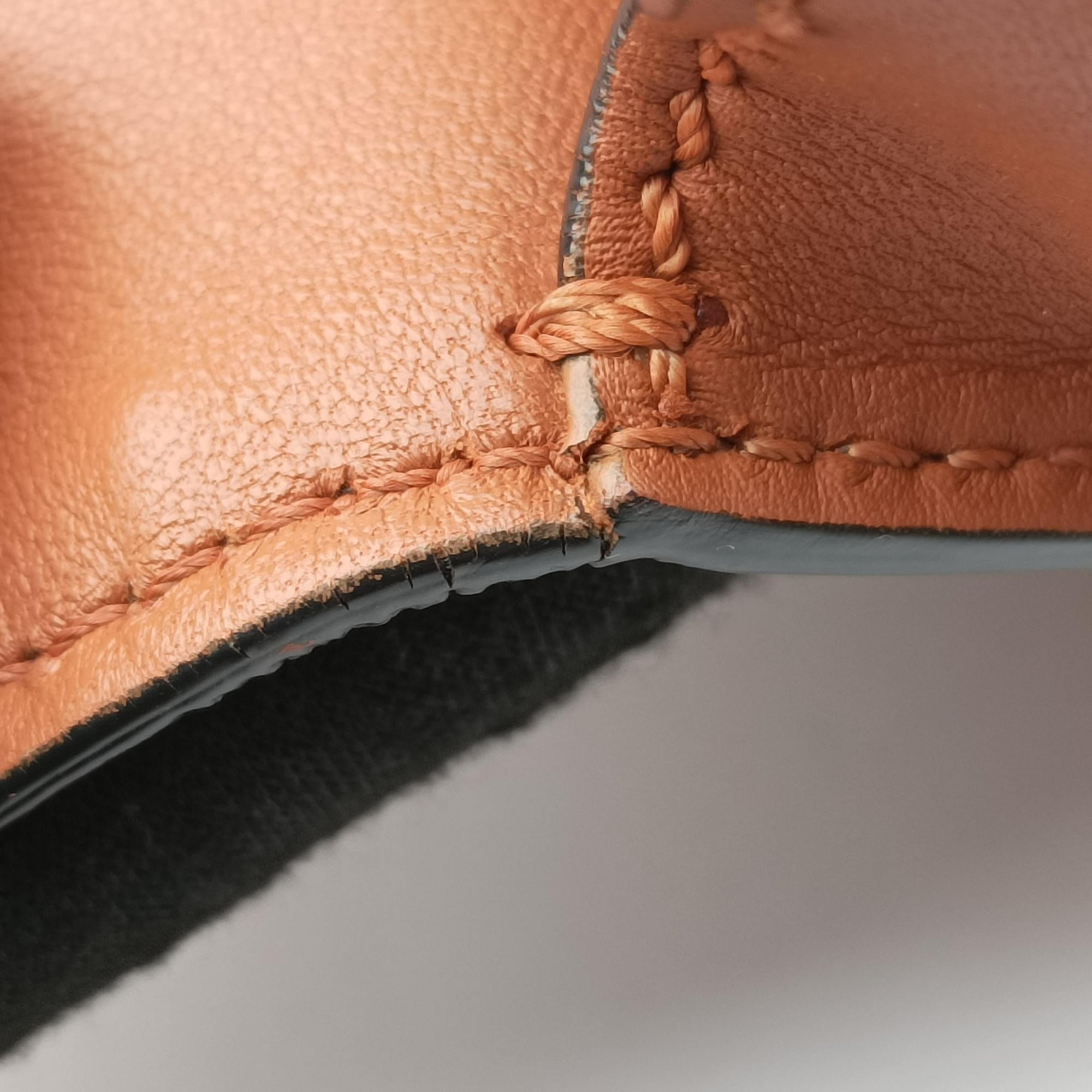 Vintage Valentino Rockstud Brown Leather  shoulderbag | stylenewstar