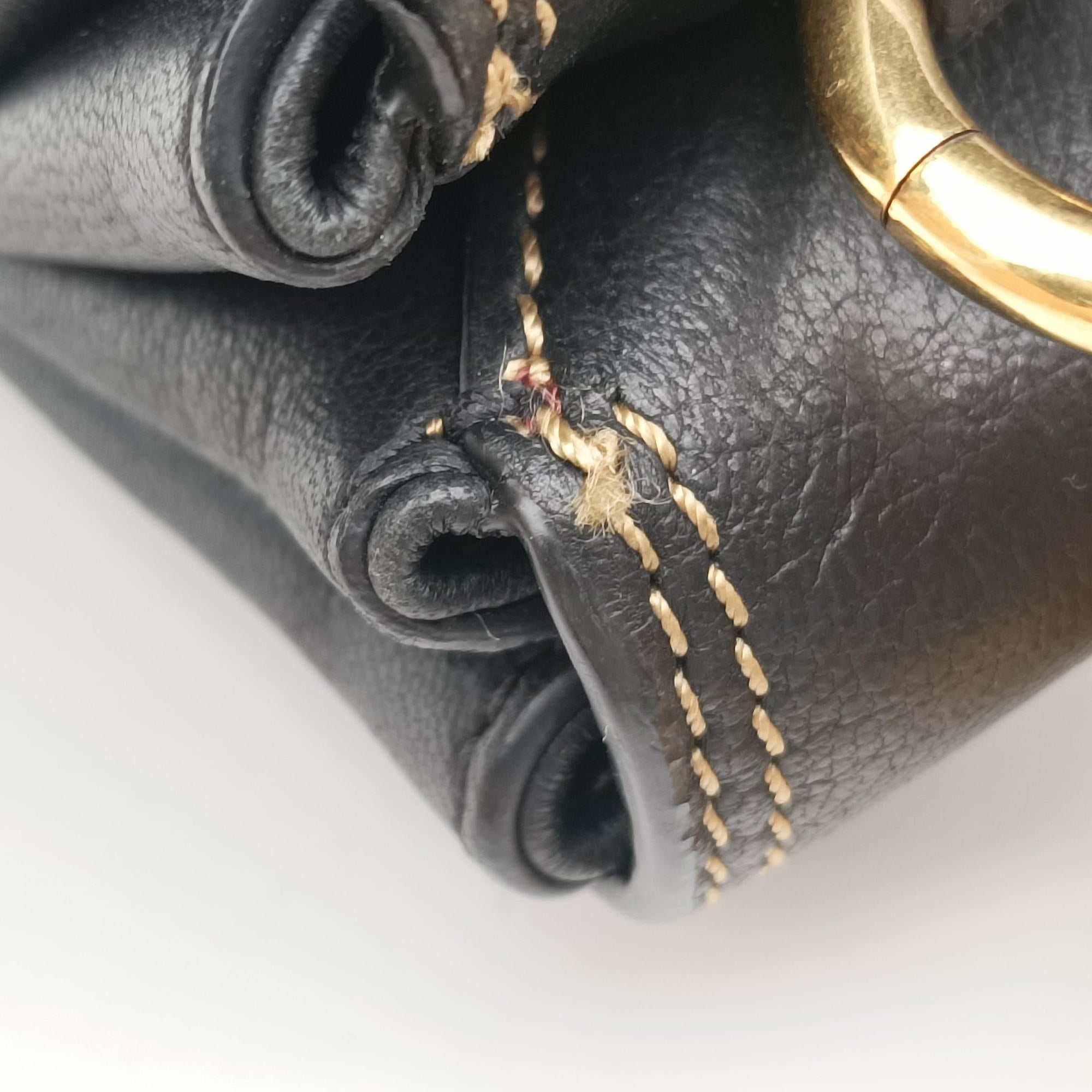 Vintage Marni Trunk Black Leather  shoulderbag | stylenewstar