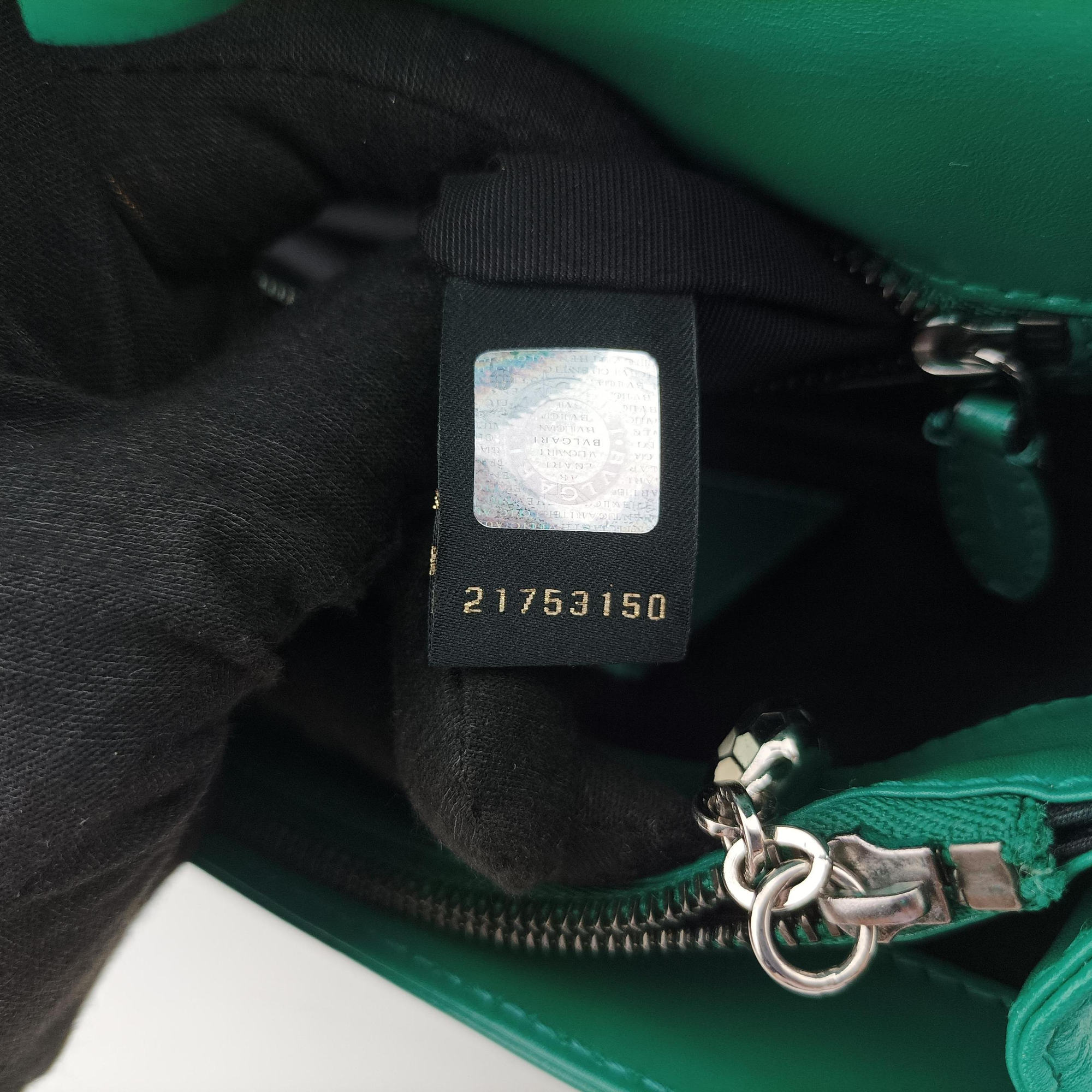 Pre-owned Bvlgari Serpenti Forever Green leather  shoulderbag | stylenewstar