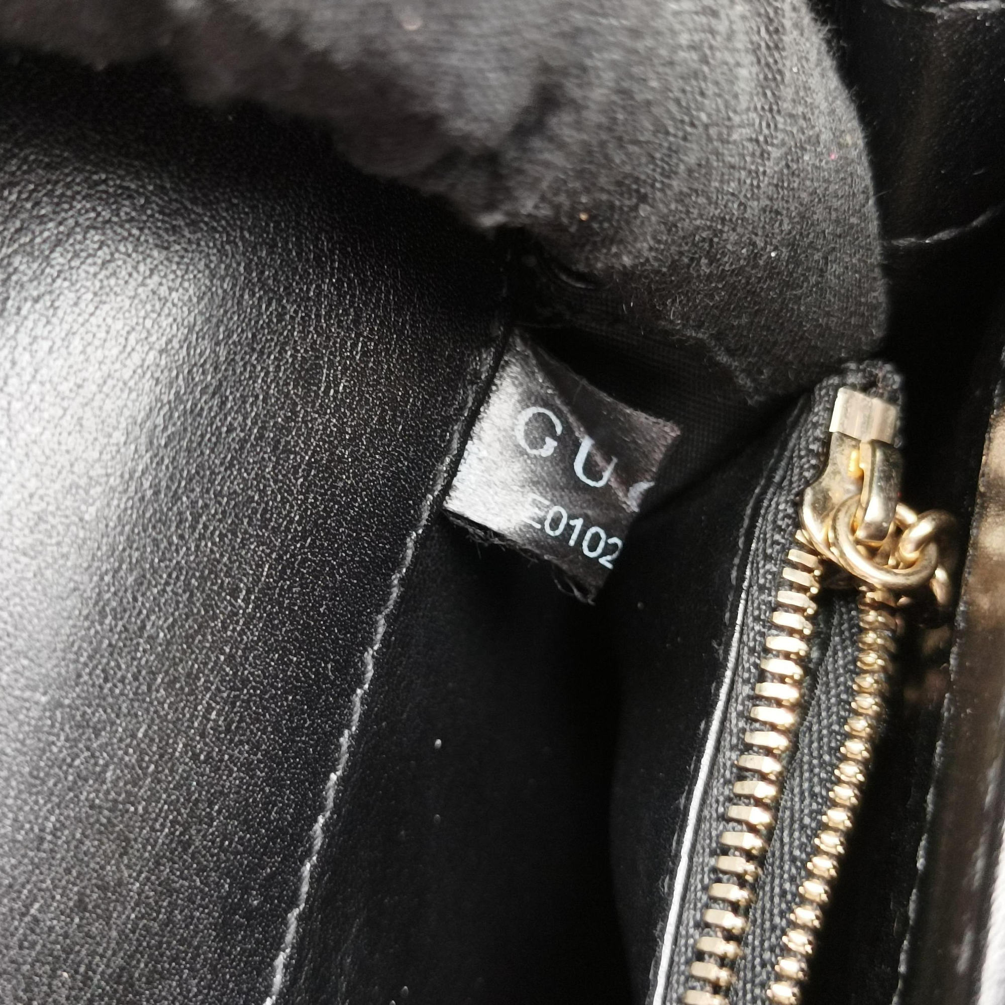 Pre-owned Gucci Interlocking 1973 Flap Black Leather 277522 shoulderbag | stylenewstar