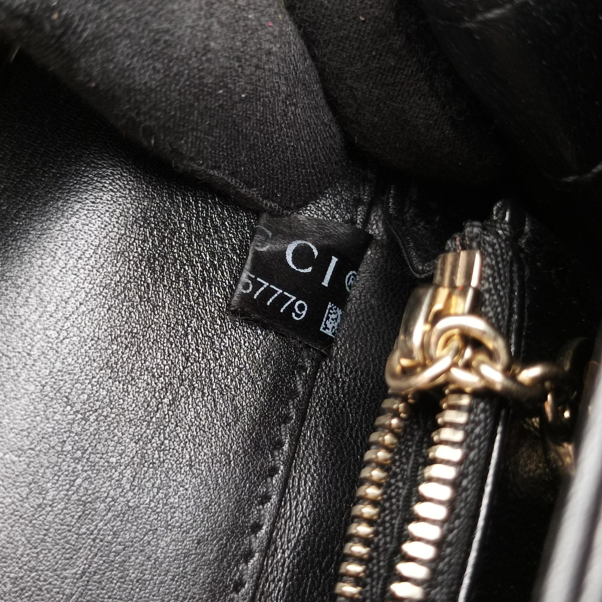 Pre-owned Gucci Interlocking 1973 Flap Black Leather 277522 shoulderbag | stylenewstar