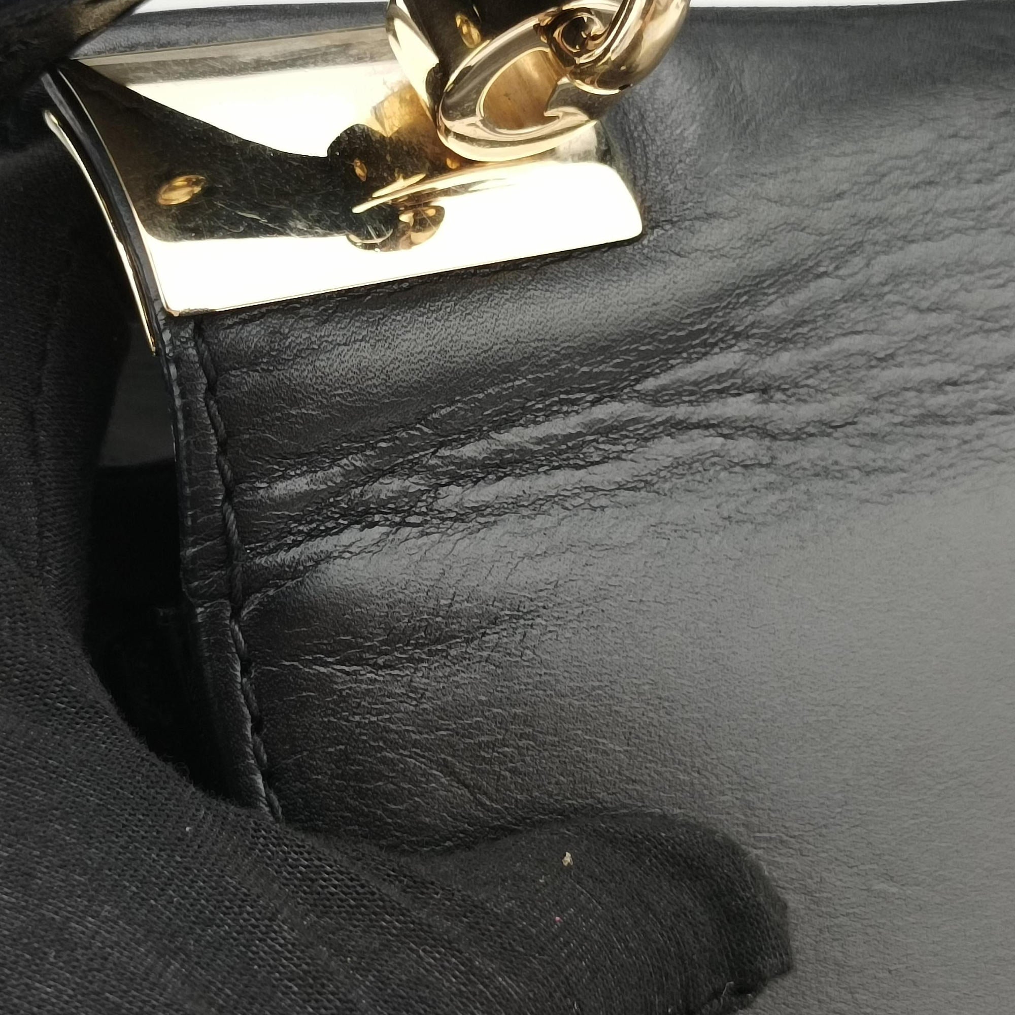 Pre-owned Gucci Interlocking 1973 Flap Black Leather 277522 shoulderbag | stylenewstar