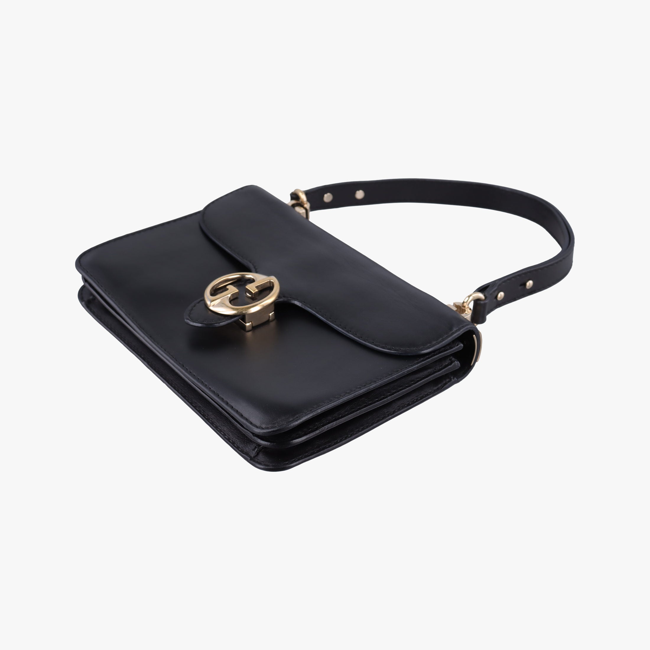 Pre-owned Gucci Interlocking 1973 Flap Black Leather 277522 shoulderbag | stylenewstar