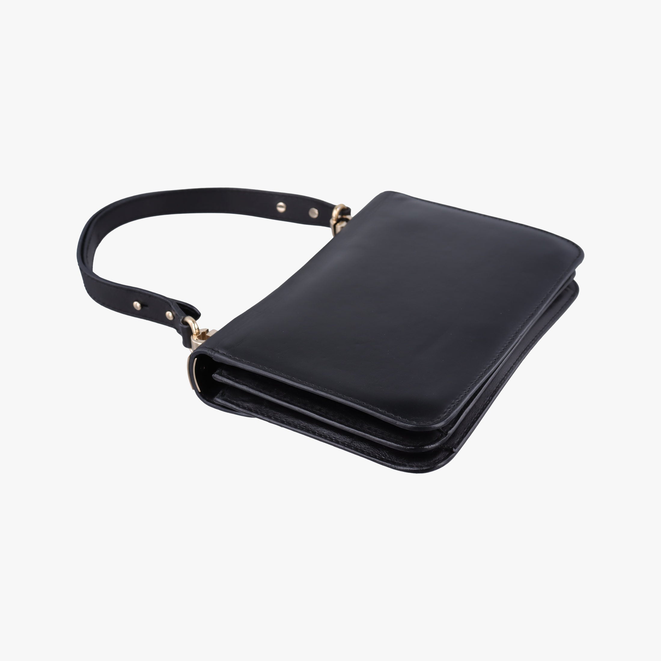 Pre-owned Gucci Interlocking 1973 Flap Black Leather 277522 shoulderbag | stylenewstar