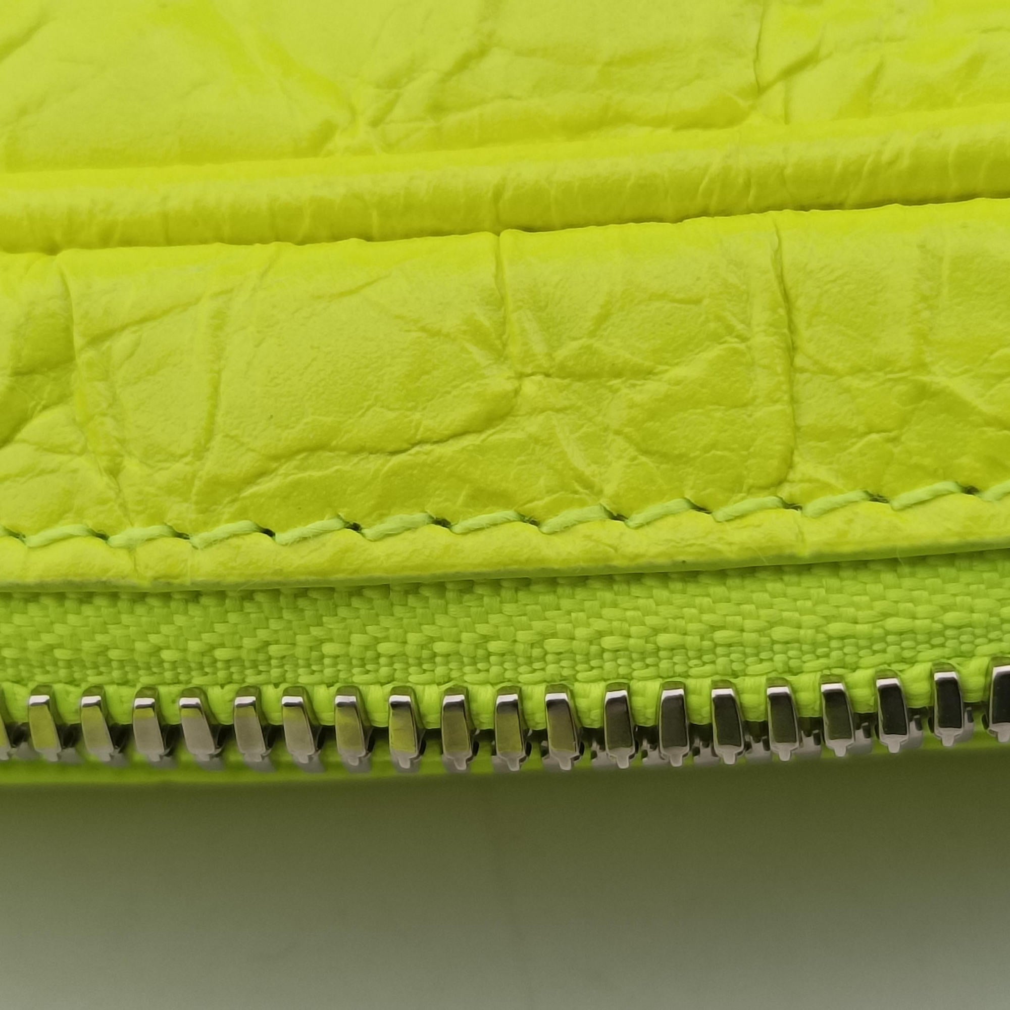 Pre-owned Balenciaga Le Cagole Neon Yellow lambskin  shoulderbag | stylenewstar