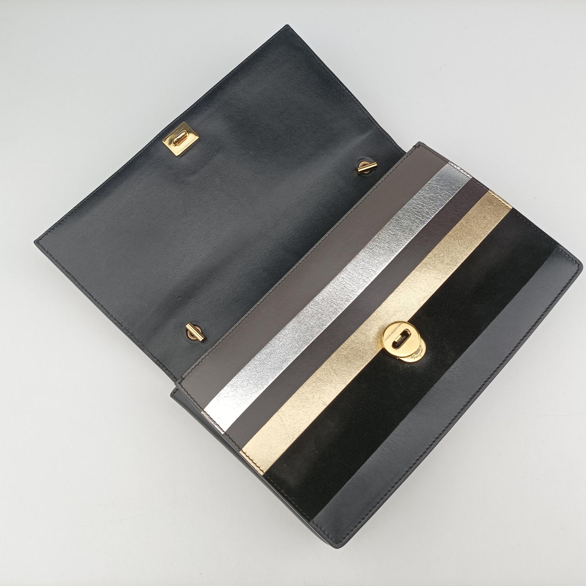 Pre-owned Ferragamo Vara Stripe Black× Gold×Silver Leather  shoulderbag | stylenewstar
