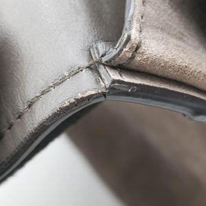 Secondhand Ferragamo Margot Grey×Taupe Mixed Suede × leather  shoulderbag | stylenewstar