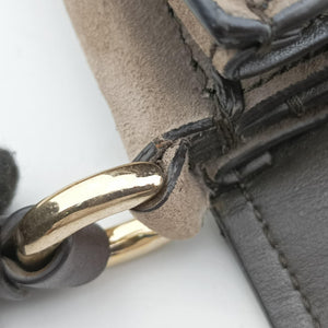 Secondhand Ferragamo Margot Grey×Taupe Mixed Suede × leather  shoulderbag | stylenewstar