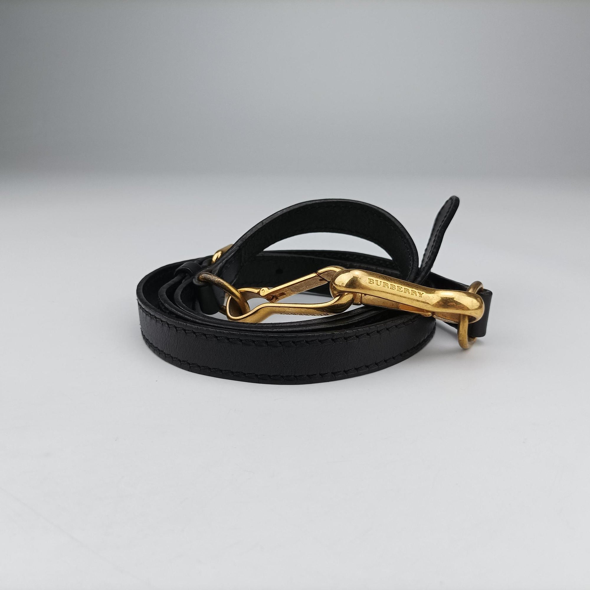 Pre-owned Burberry Bridle Black Leather  shoulderbag | stylenewstar