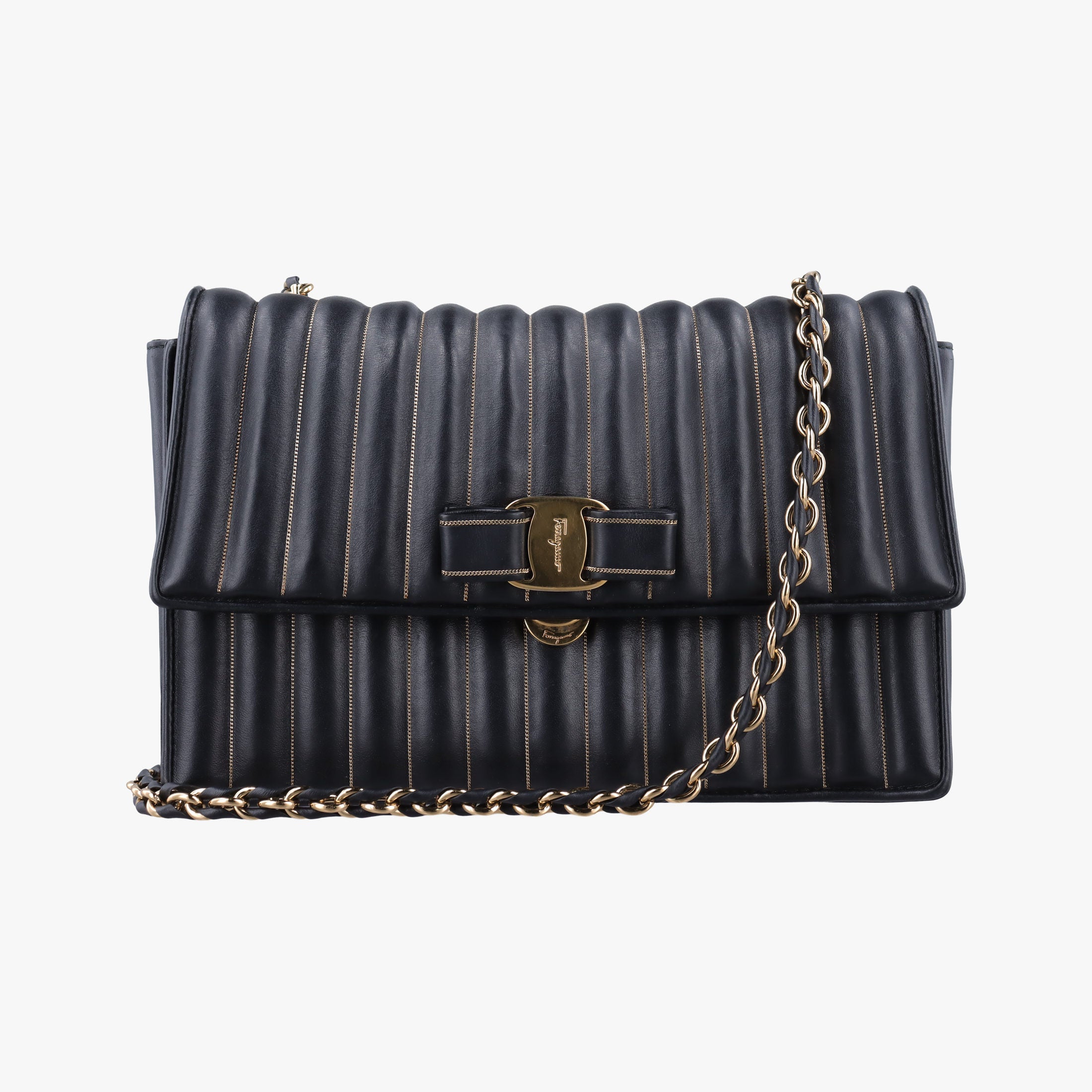 Pre-owned Ferragamo Vara Logo Ribbon Stripe Black Leather  shoulderbag | stylenewstar