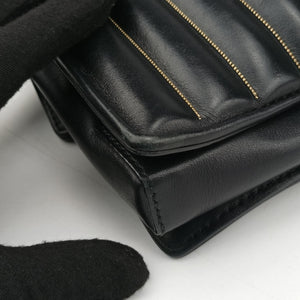 Pre-owned Ferragamo Vara Logo Ribbon Stripe Black Leather  shoulderbag | stylenewstar