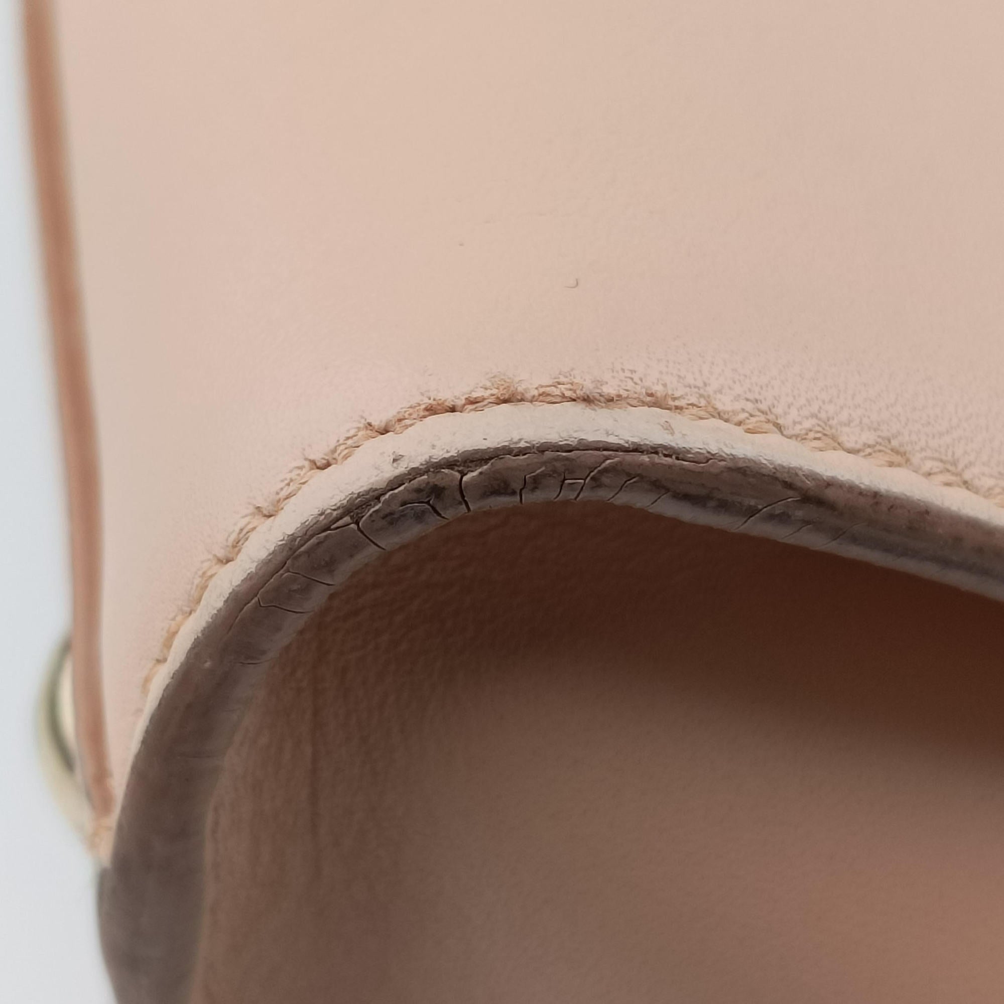 Vintage Ferragamo Gancini Juliet Beige leather  handbag | stylenewstar