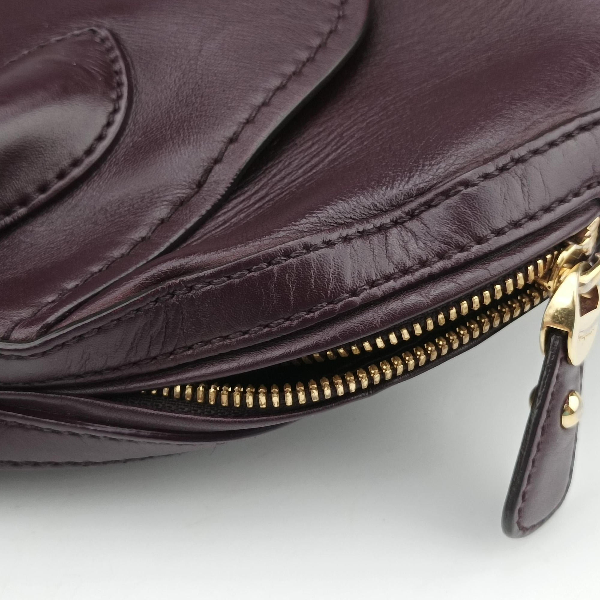 Vintage Ferragamo fiamma Burgundy Leather  handbag | stylenewstar