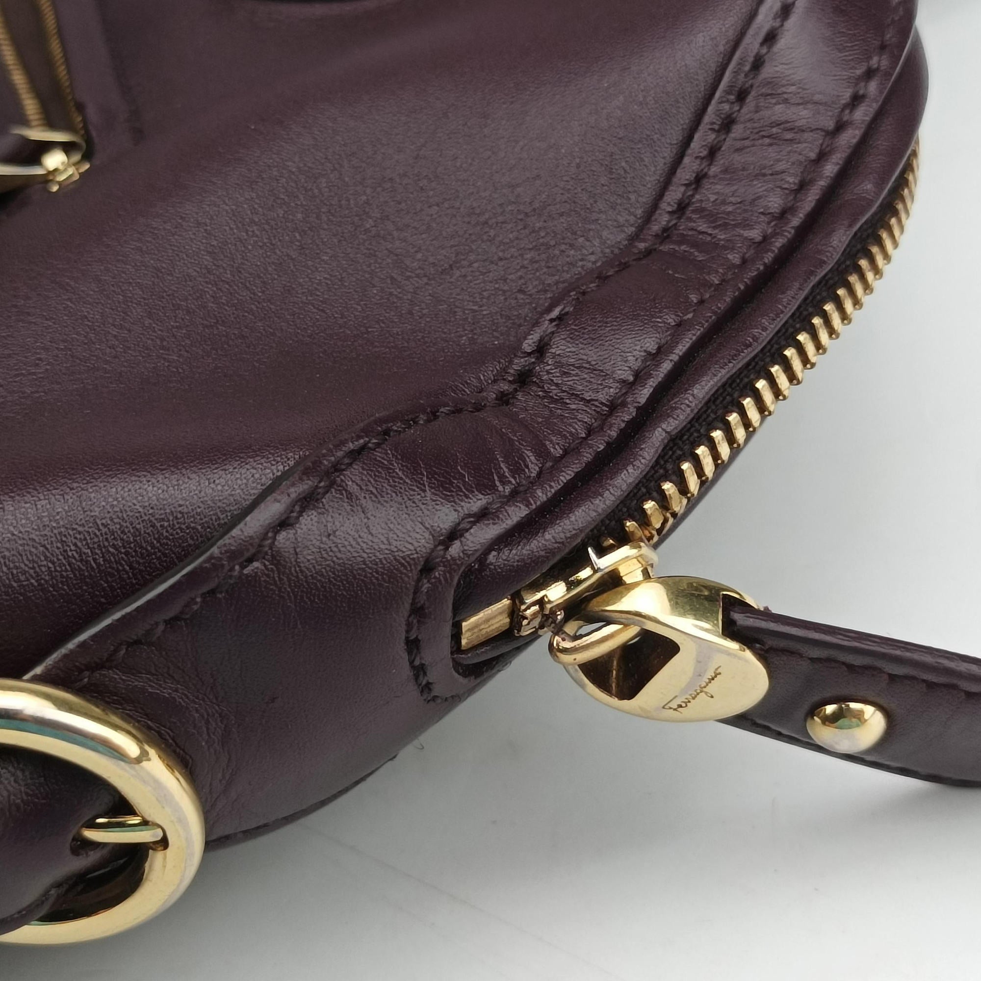 Vintage Ferragamo fiamma Burgundy Leather  handbag | stylenewstar