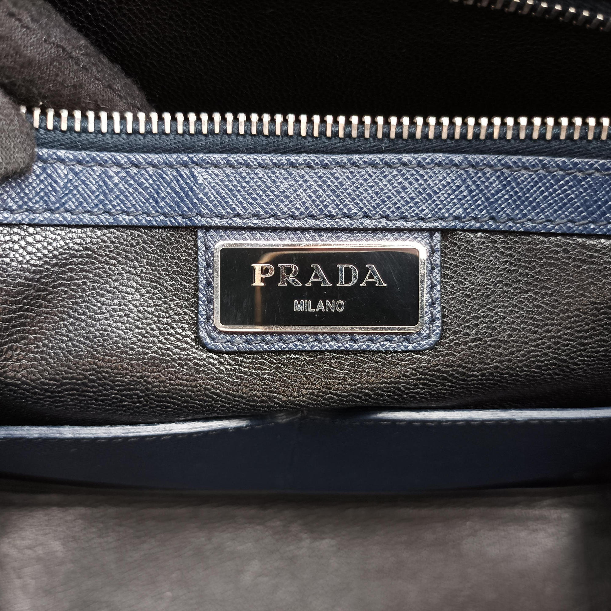 Secondhand Prada business bag briefcase Navy SAFFIANO Leather 2VE363 handbag | stylenewstar