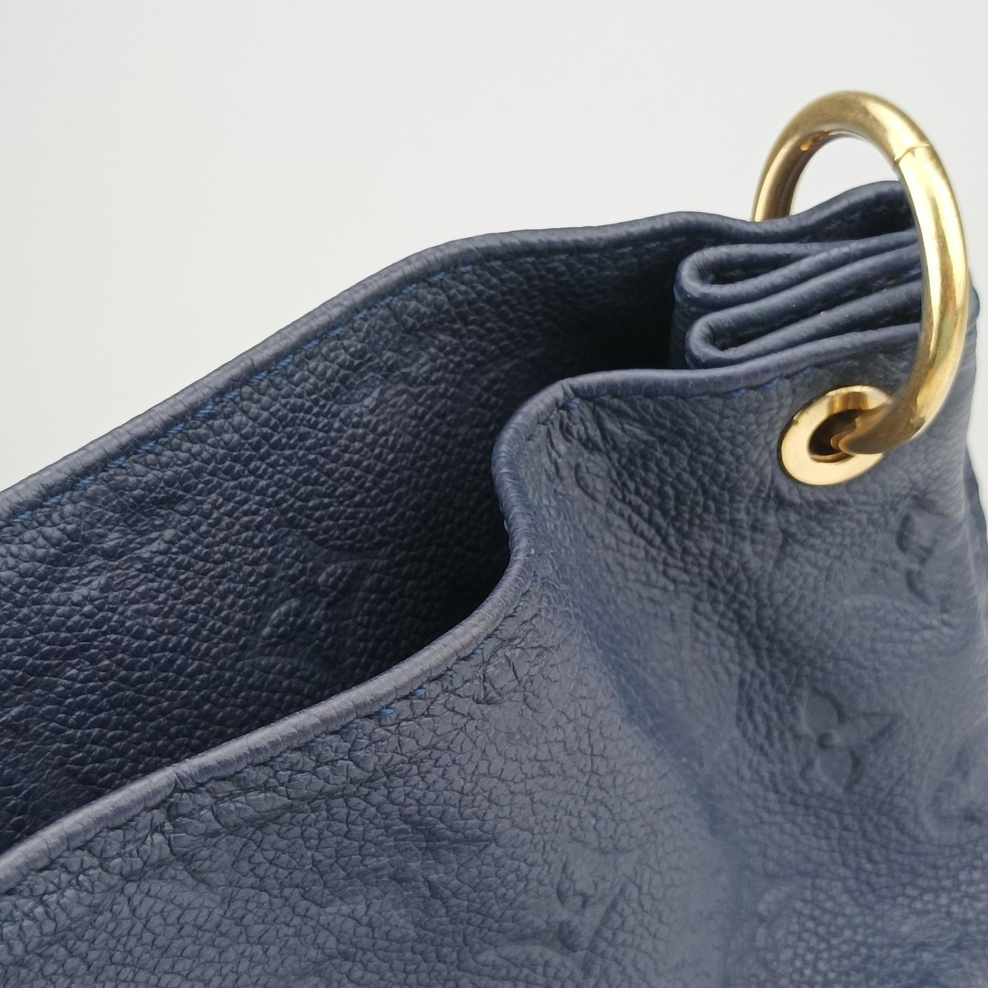 Pre-owned Louis Vuitton Metis Hobo Celeste Blue Monogram Empreinte M40812 shoulderbag | stylenewstar
