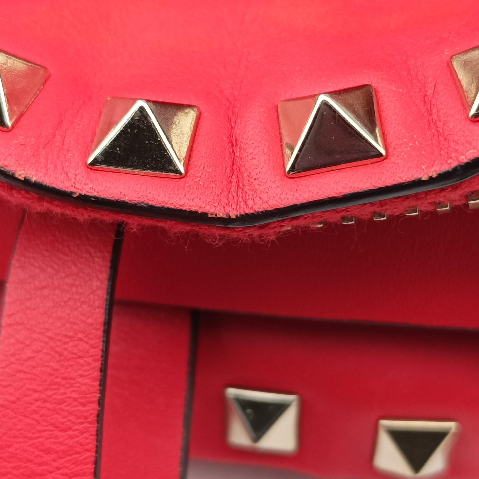 Pre-owned Valentino Rockstud Red Leather  backpack/rucksack | stylenewstar