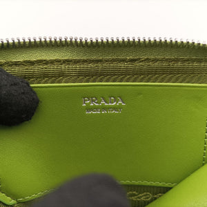 Pre-owned Prada Triangle Logo Plate Green SAFFIANO Leather 1NR015 shoulderbag | stylenewstar