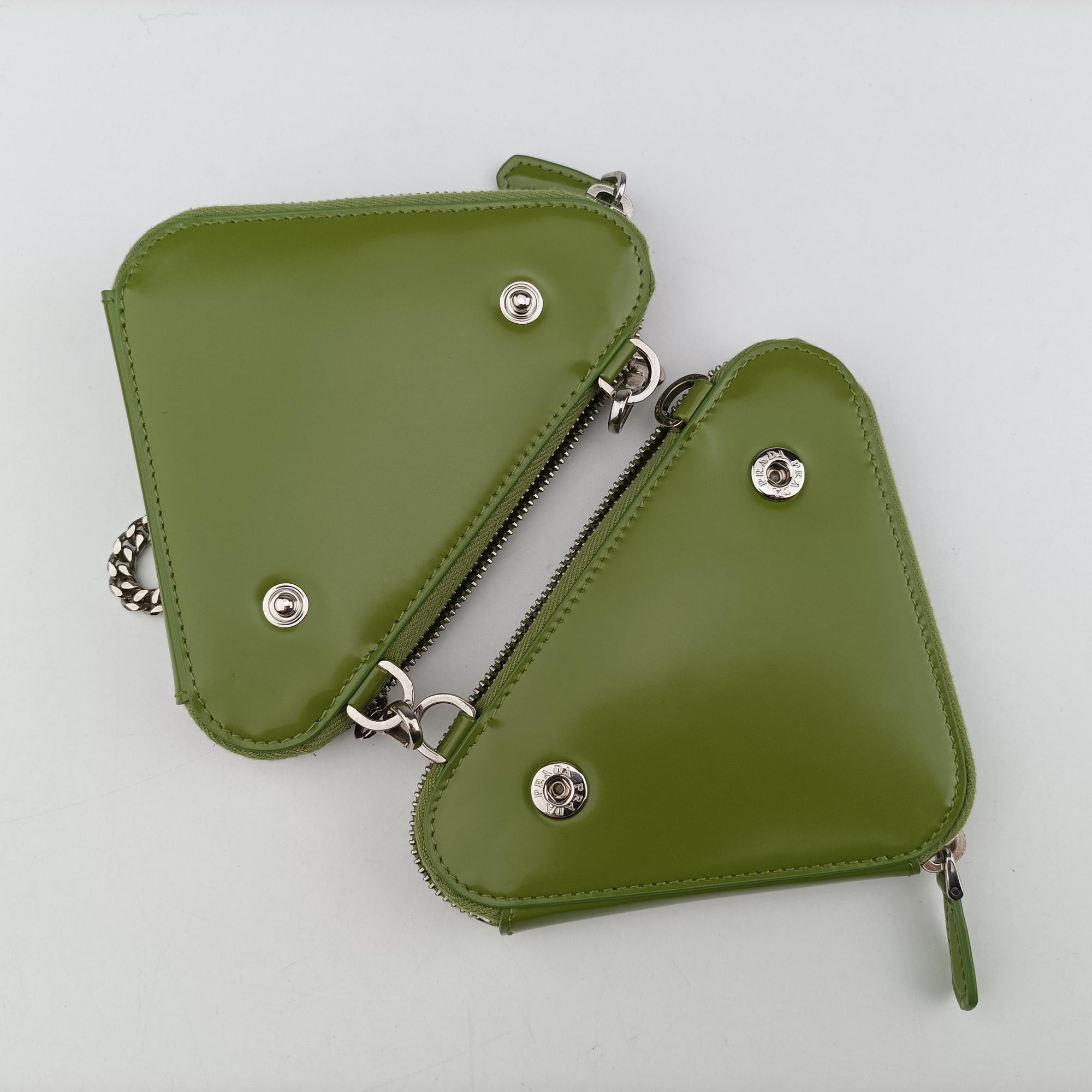 Pre-owned Prada Triangle Logo Plate Green SAFFIANO Leather 1NR015 shoulderbag | stylenewstar