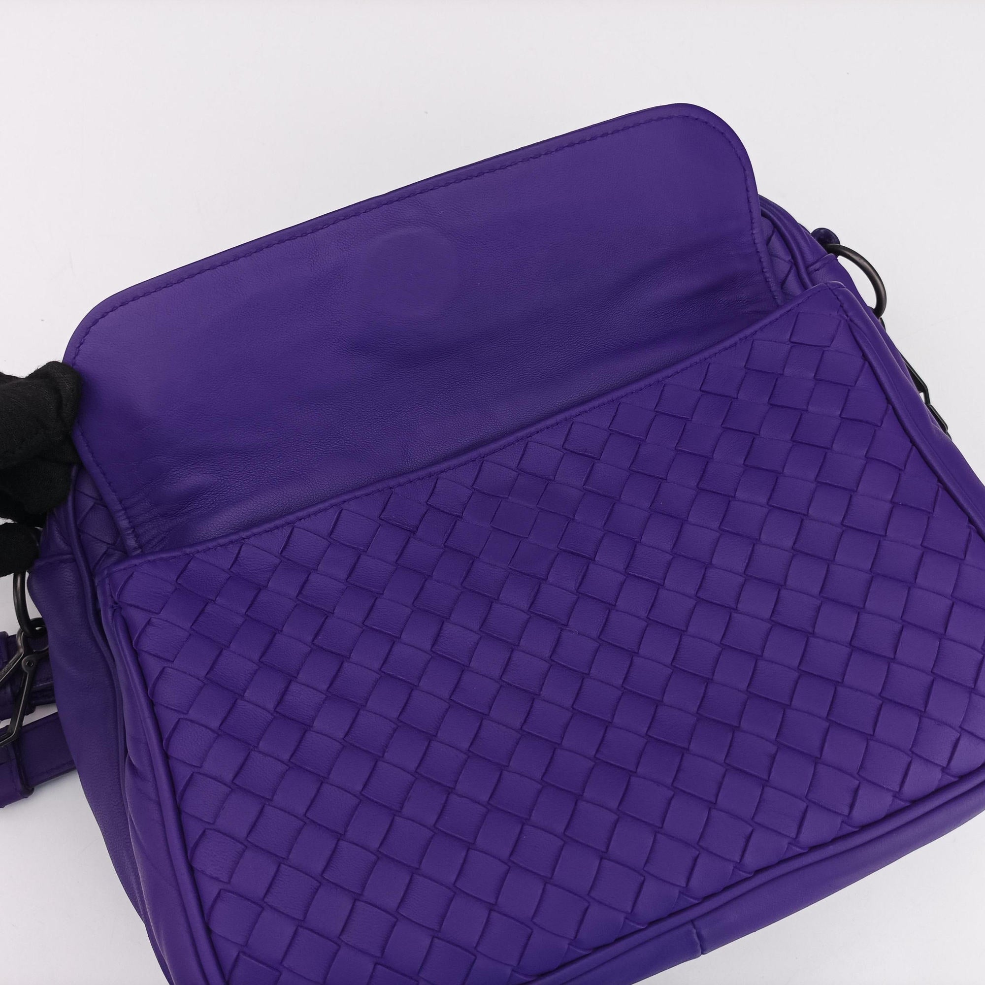 Secondhand Bottega Veneta Intrecciato Purple lambskin  shoulderbag | stylenewstar