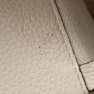 Pre-owned Loewe Hammock Beige Leather  handbag | stylenewstar