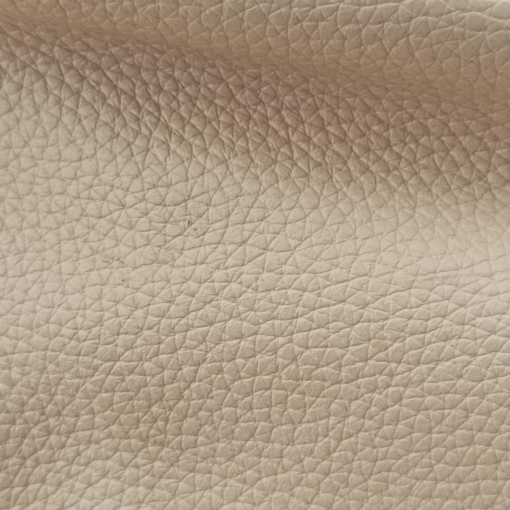 Pre-owned Loewe Hammock Beige Leather  handbag | stylenewstar