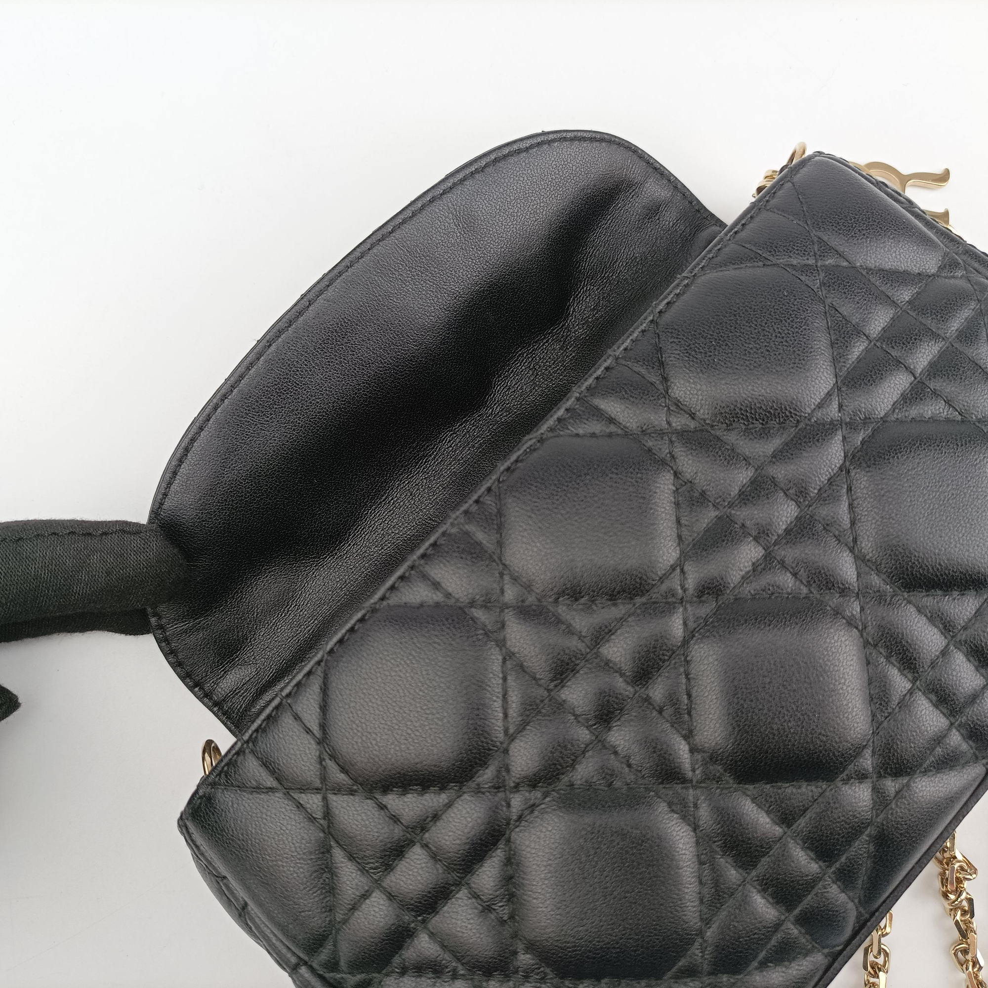 Pre-owned Christian Dior Lady Dior Cannage chain Black lambskin  shoulderbag | stylenewstar