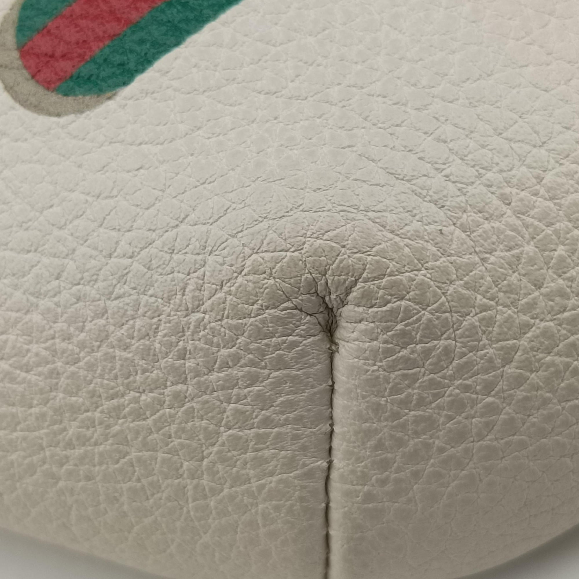 Pre-owned Gucci Gucci Print White Leather 527792 bum bag/waist bag | stylenewstar