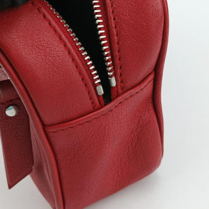 Pre-owned Yves Saint Laurent Lou camera Red Leather 527096 shoulderbag | stylenewstar