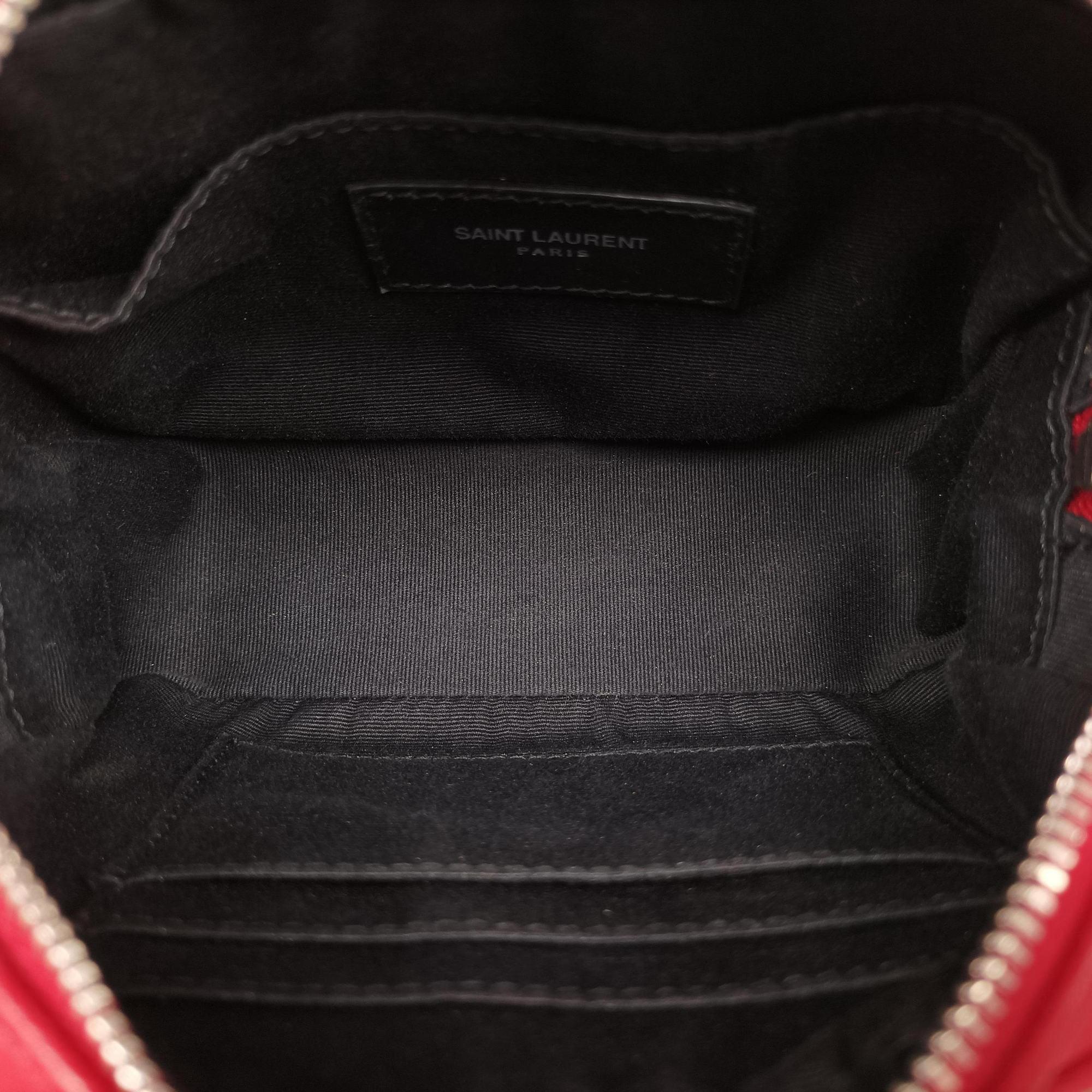 Pre-owned Yves Saint Laurent Lou camera Red Leather 527096 shoulderbag | stylenewstar