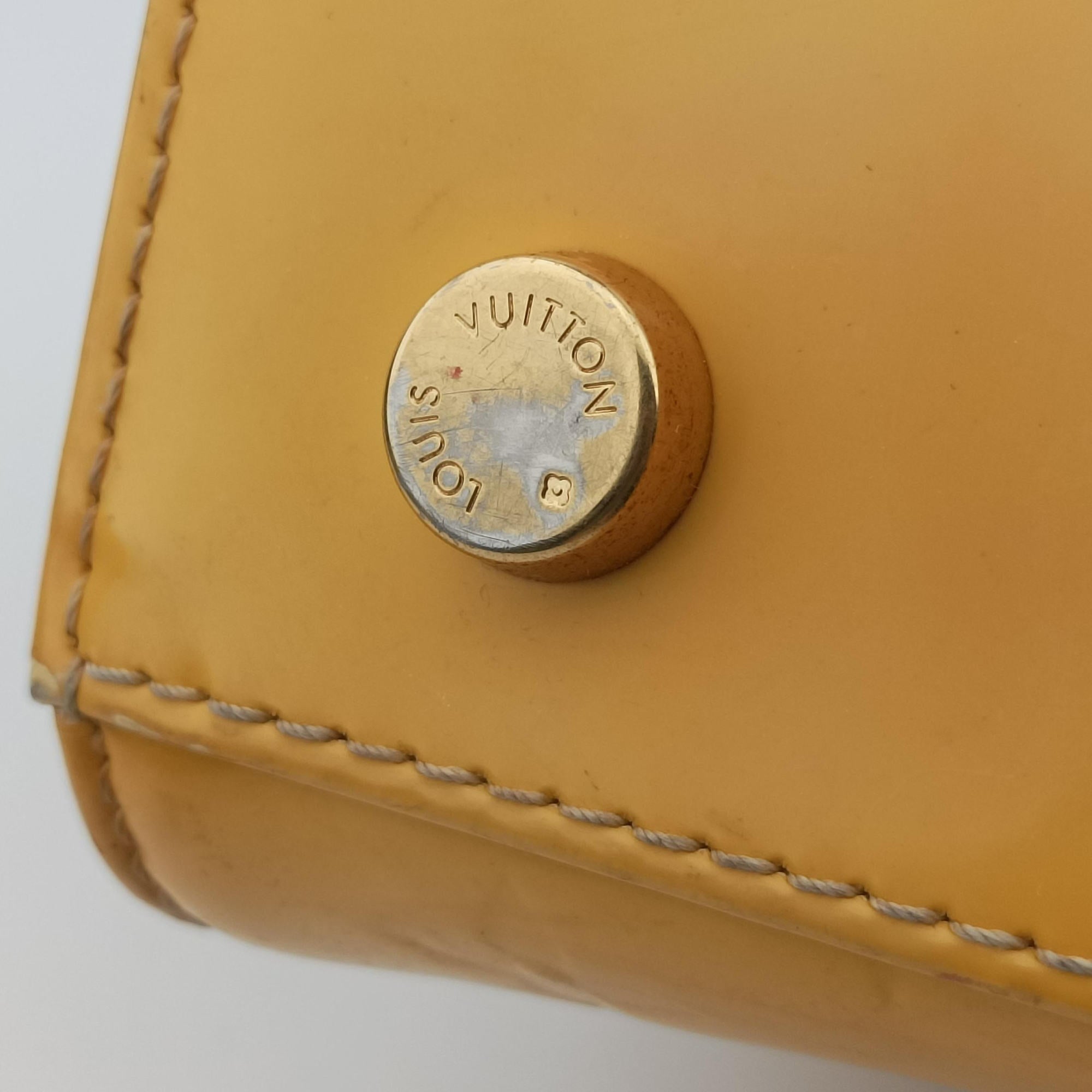Pre-owned Louis Vuitton Brea MM Dunne Vernis M90180 shoulderbag | stylenewstar