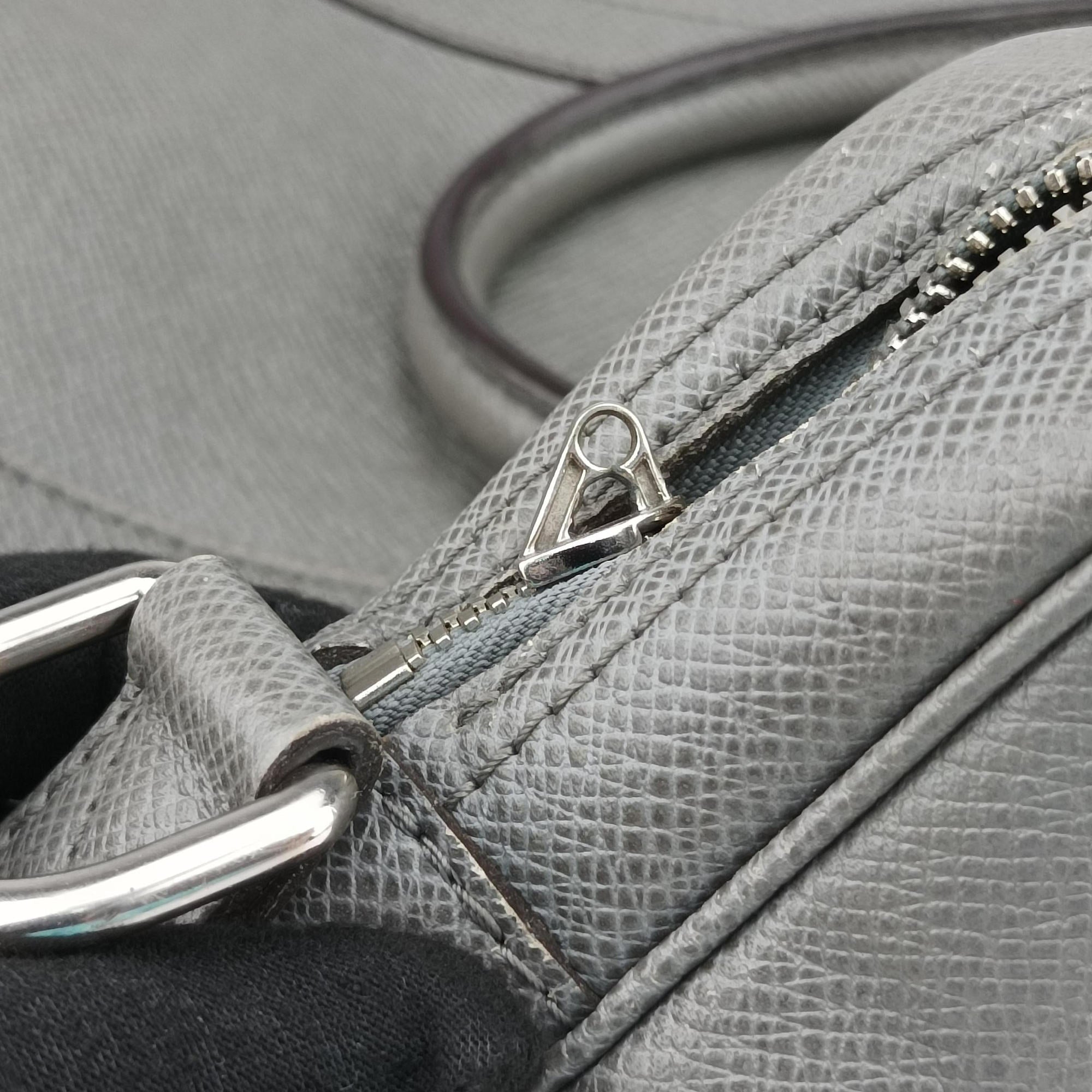 Secondhand Louis Vuitton Port Document Voyage PM Glacier Taiga M30640 handbag | stylenewstar
