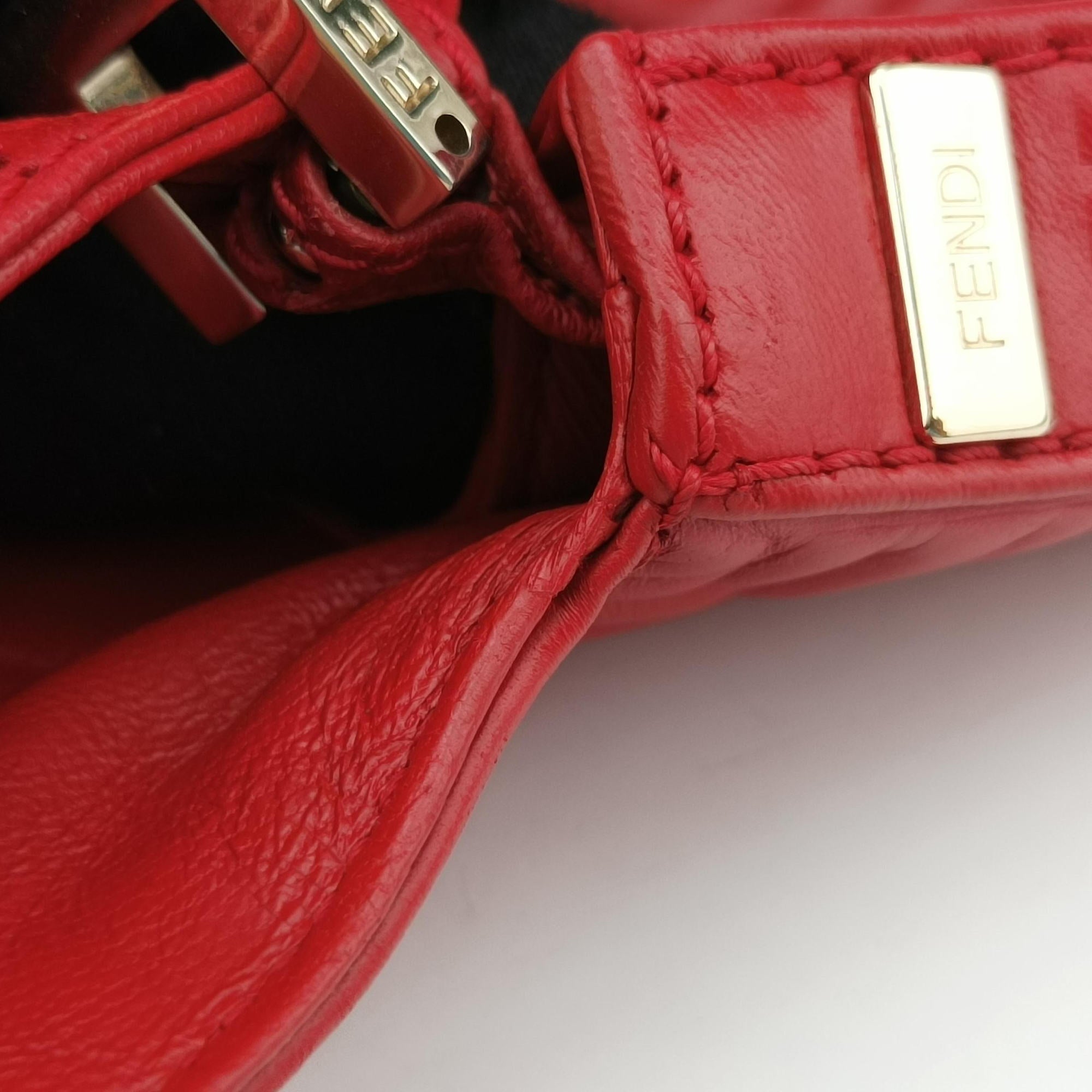 Pre-owned Fendi BAGUETTE Red Leather 8BK060 shoulderbag | stylenewstar