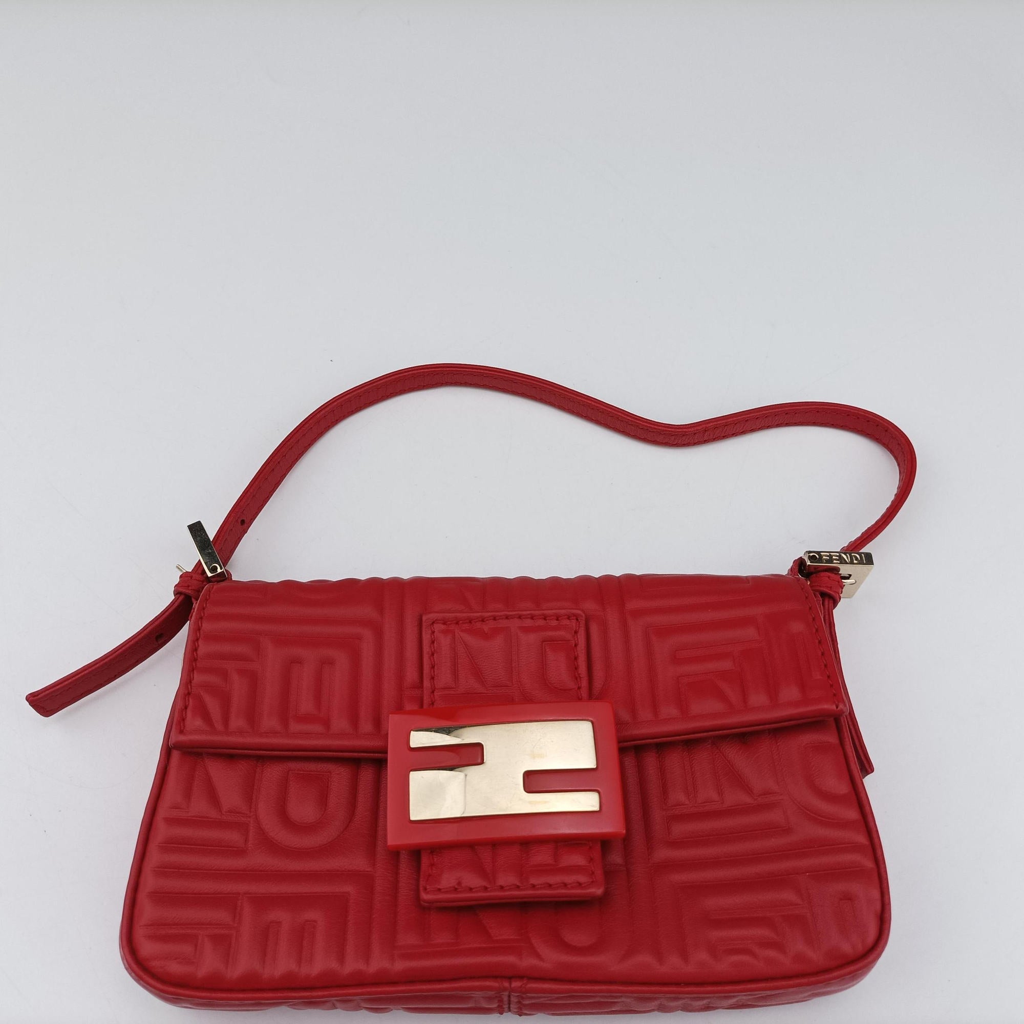 Pre-owned Fendi BAGUETTE Red Leather 8BK060 shoulderbag | stylenewstar
