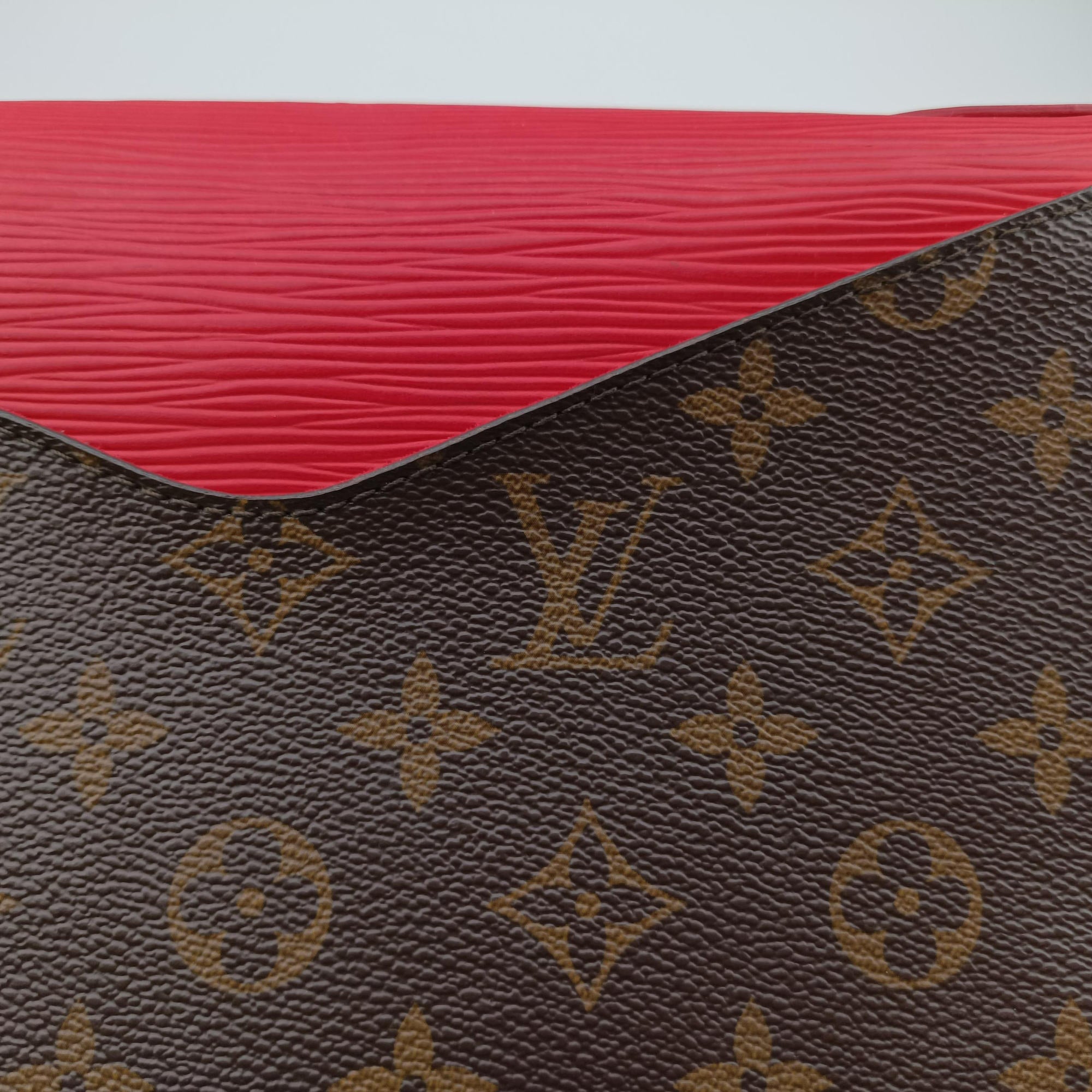 Pre-owned Louis Vuitton SAINT MICHEL Brown×COQUELICOT Monogram Canvas×epi M44031 shoulderbag | stylenewstar
