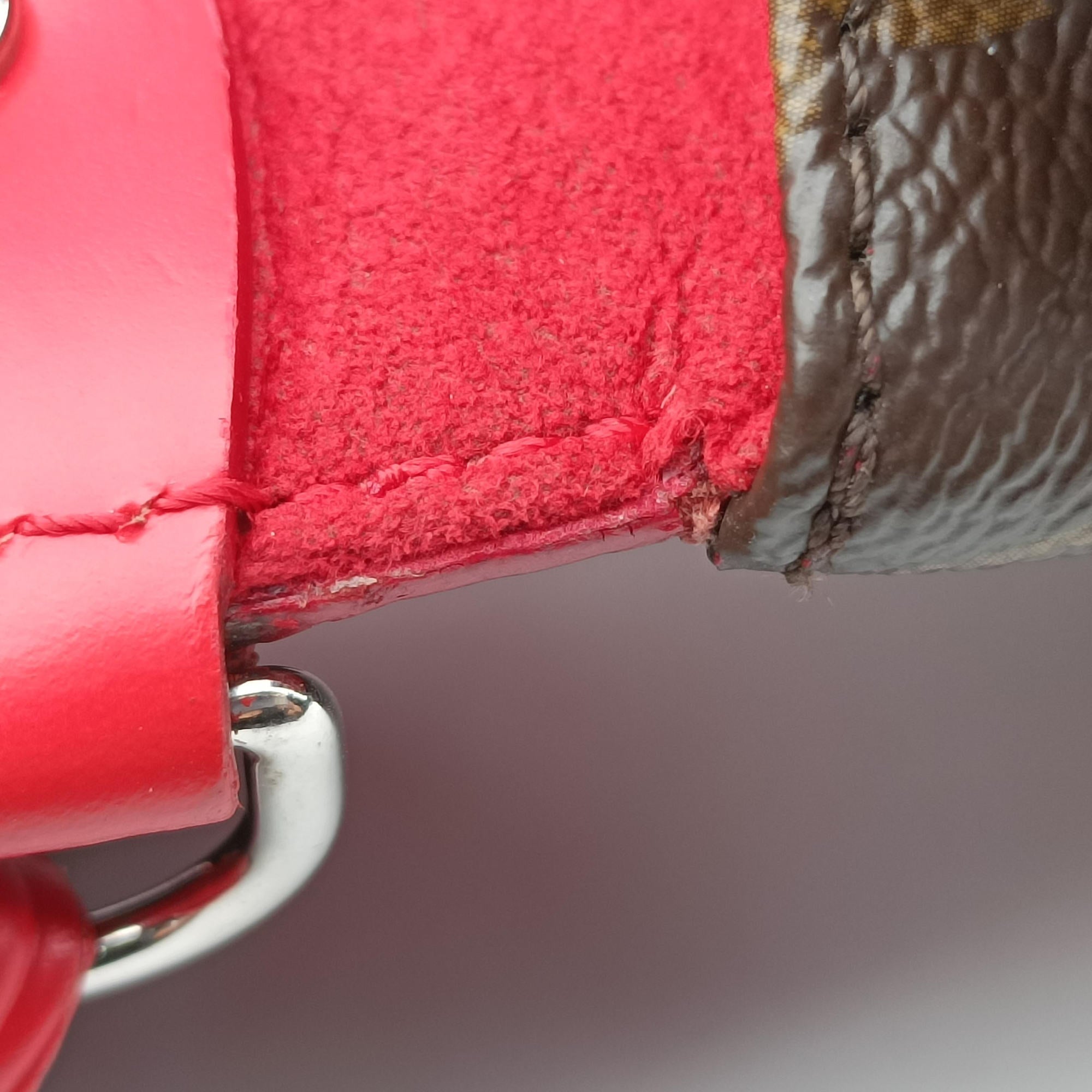 Pre-owned Louis Vuitton SAINT MICHEL Brown×COQUELICOT Monogram Canvas×epi M44031 shoulderbag | stylenewstar