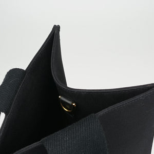 Pre-owned Fendi Fendace La Medusa Black canvas 8BH395 shoulderbag | stylenewstar