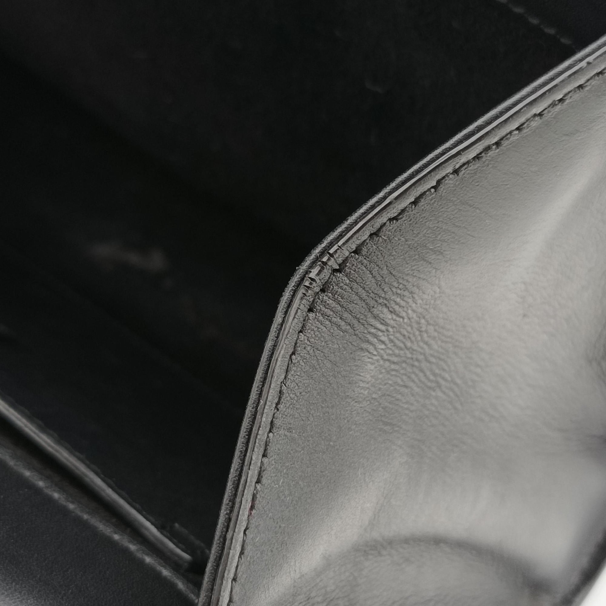 Pre-owned Yves Saint Laurent KATE Black Leather 354119 shoulderbag | stylenewstar