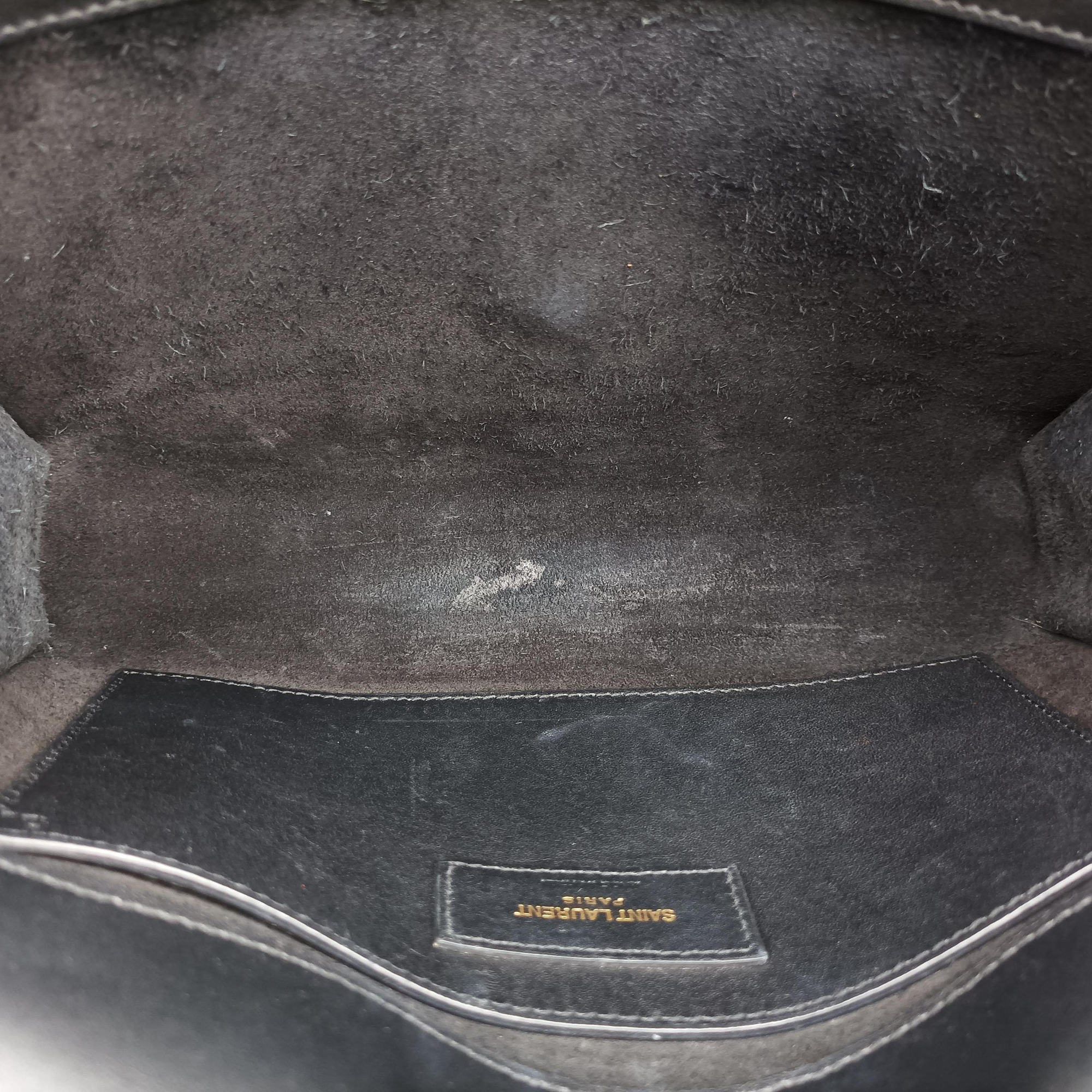 Pre-owned Yves Saint Laurent KATE Black Leather 354119 shoulderbag | stylenewstar