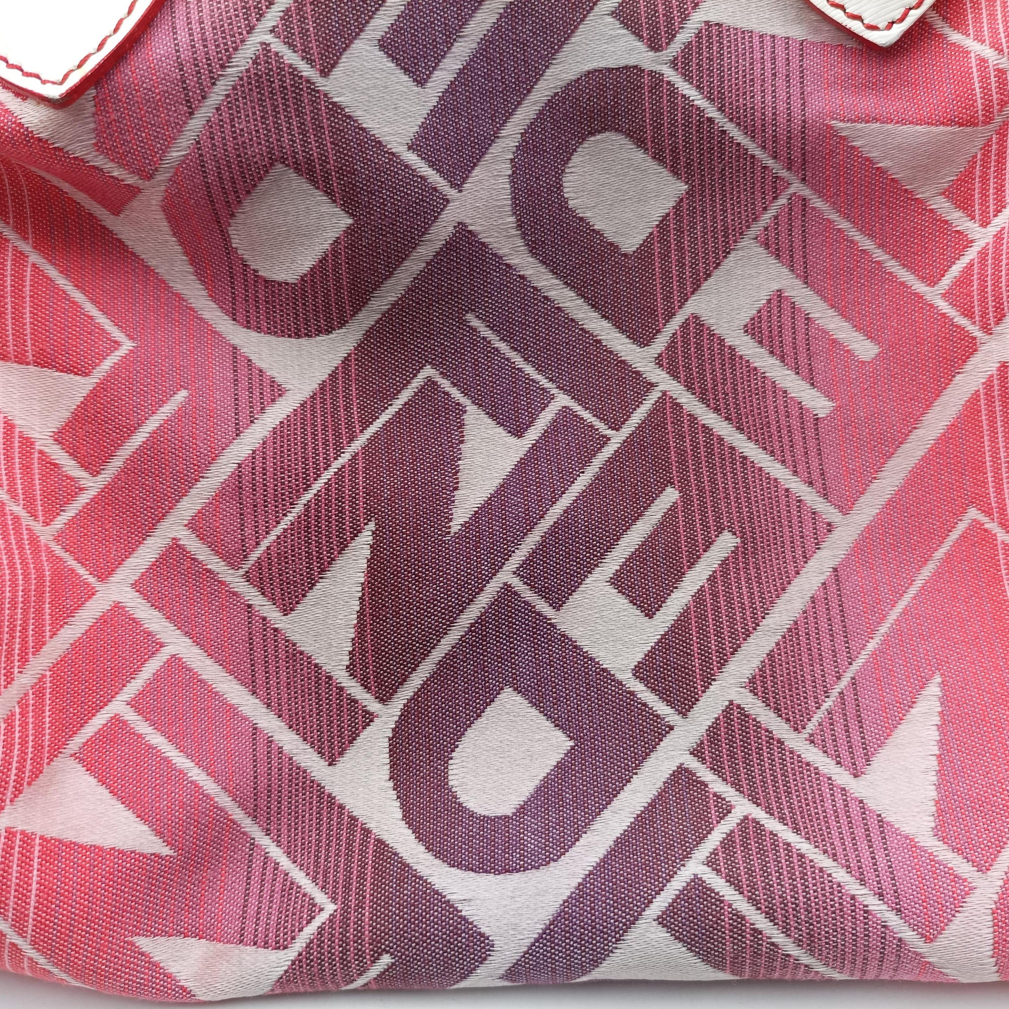 Secondhand Fendi Forever Gradient Print Pink × Fuchsia Canvas × Leather 8BL098 handbag | stylenewstar