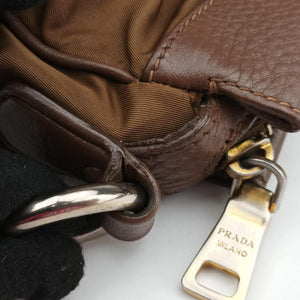 Secondhand Prada Tessuto Nappa Gaufre Satchel Rovere Brown nylon×Leather  shoulderbag | stylenewstar