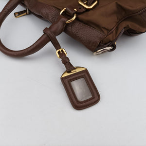 Secondhand Prada Tessuto Nappa Gaufre Satchel Rovere Brown nylon×Leather  shoulderbag | stylenewstar