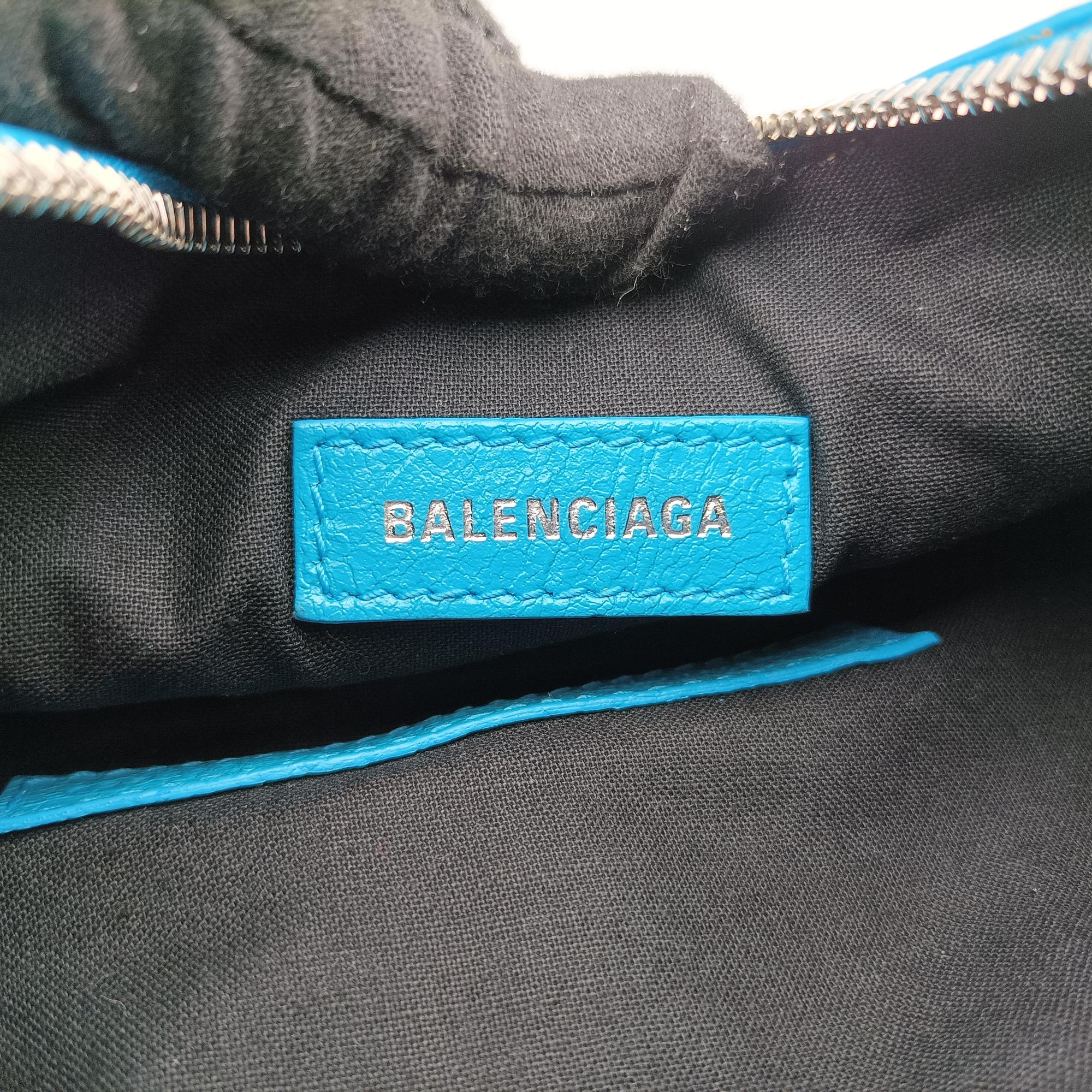 Vintage Balenciaga Le Cagole Blue Leather  shoulderbag | stylenewstar