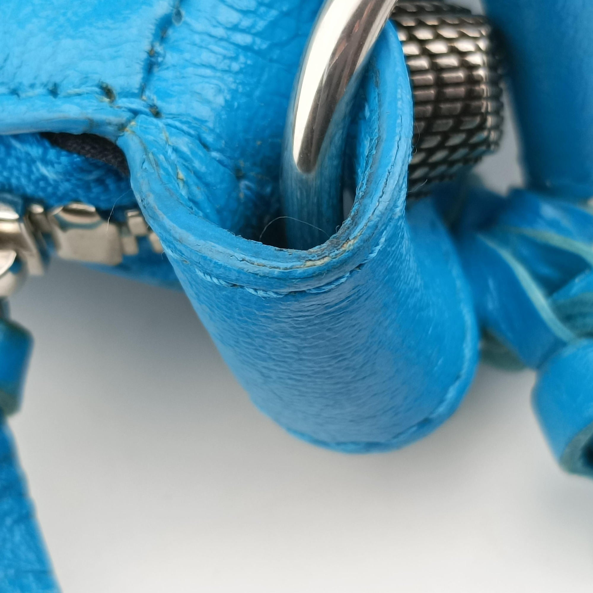 Vintage Balenciaga Le Cagole Blue Leather  shoulderbag | stylenewstar