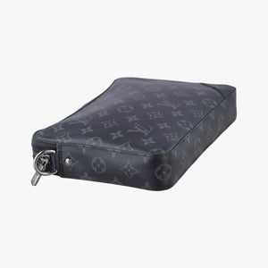 Pre-owned Louis Vuitton Trio Messenger black Monogram Eclipse Reverse M69443 shoulderbag | stylenewstar