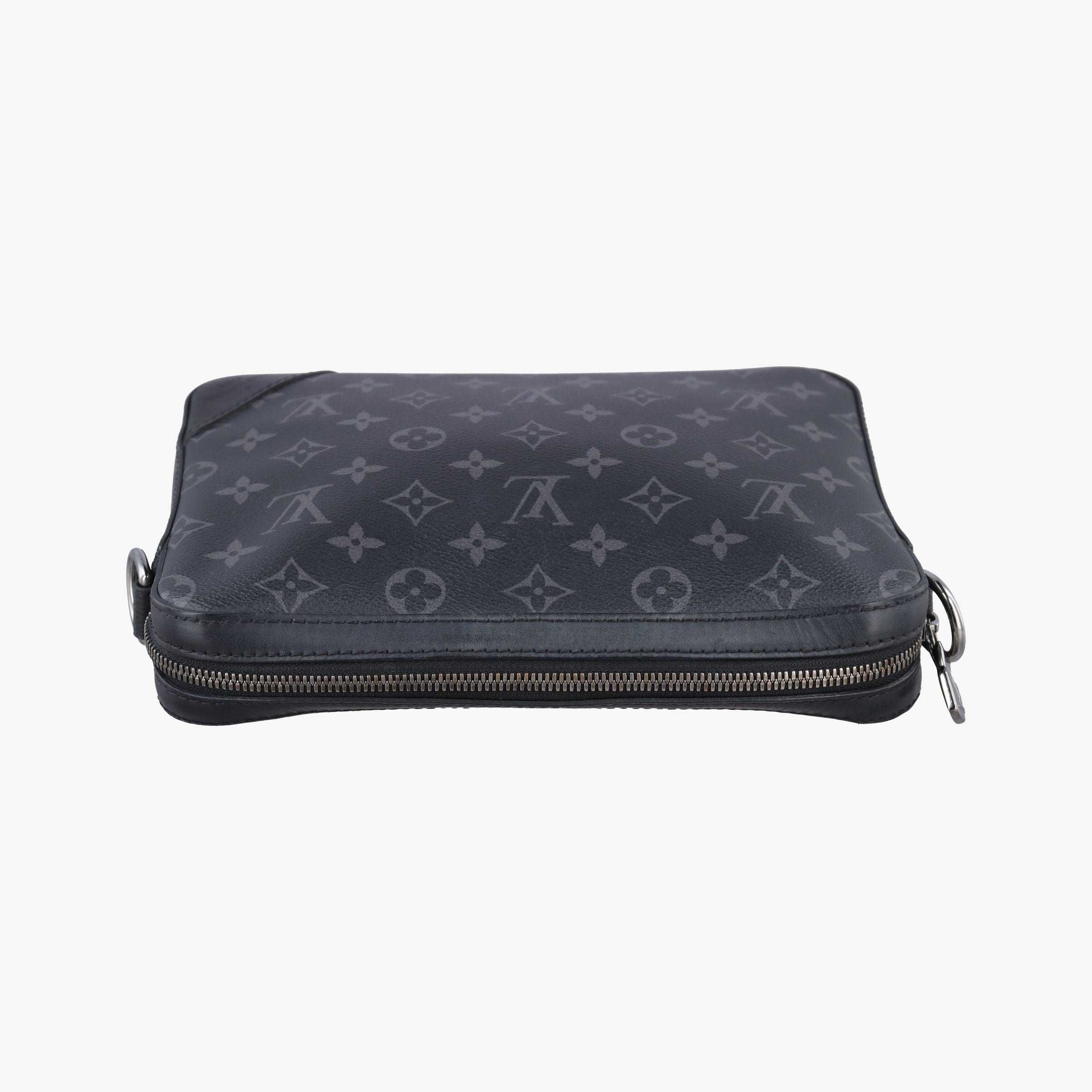 Pre-owned Louis Vuitton Trio Messenger black Monogram Eclipse Reverse M69443 shoulderbag | stylenewstar
