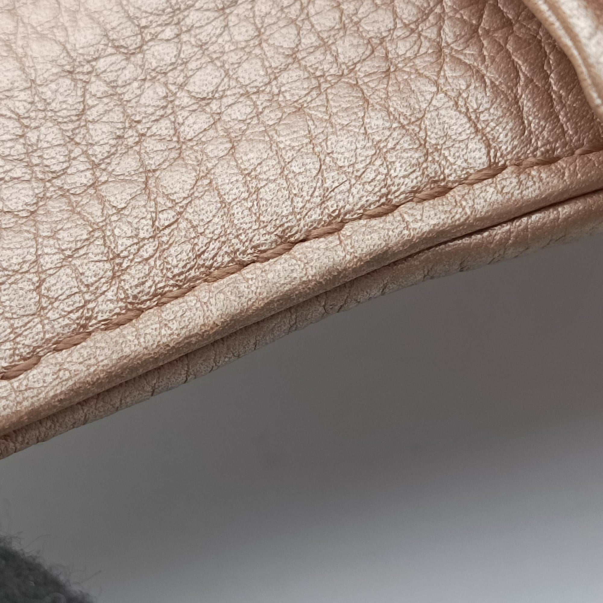Pre-owned Gucci 1973 Double G Golden-pink Leather 251821 shoulderbag | stylenewstar